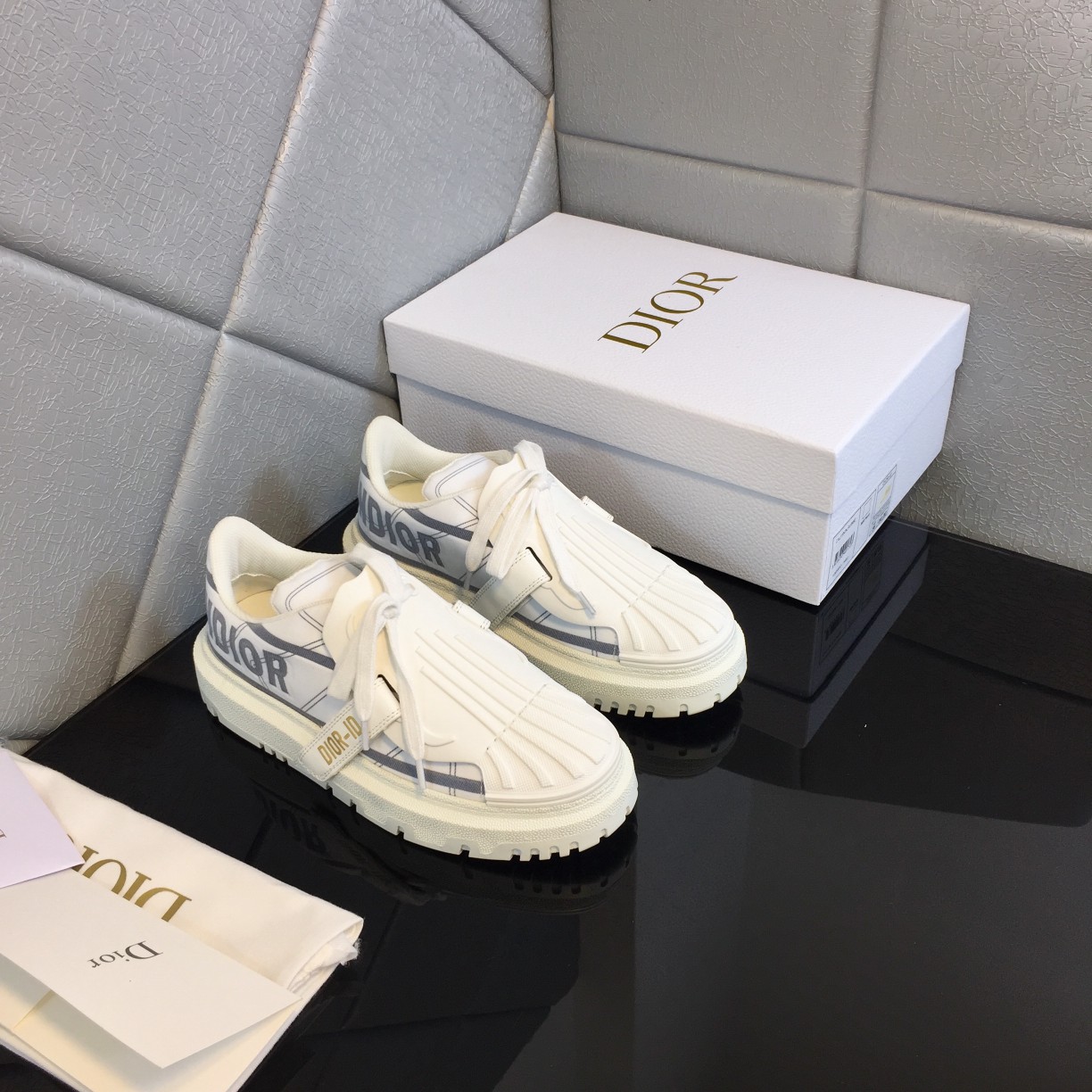 [TOP] Christian Dior Casual Shoes - White - 711 Luxury