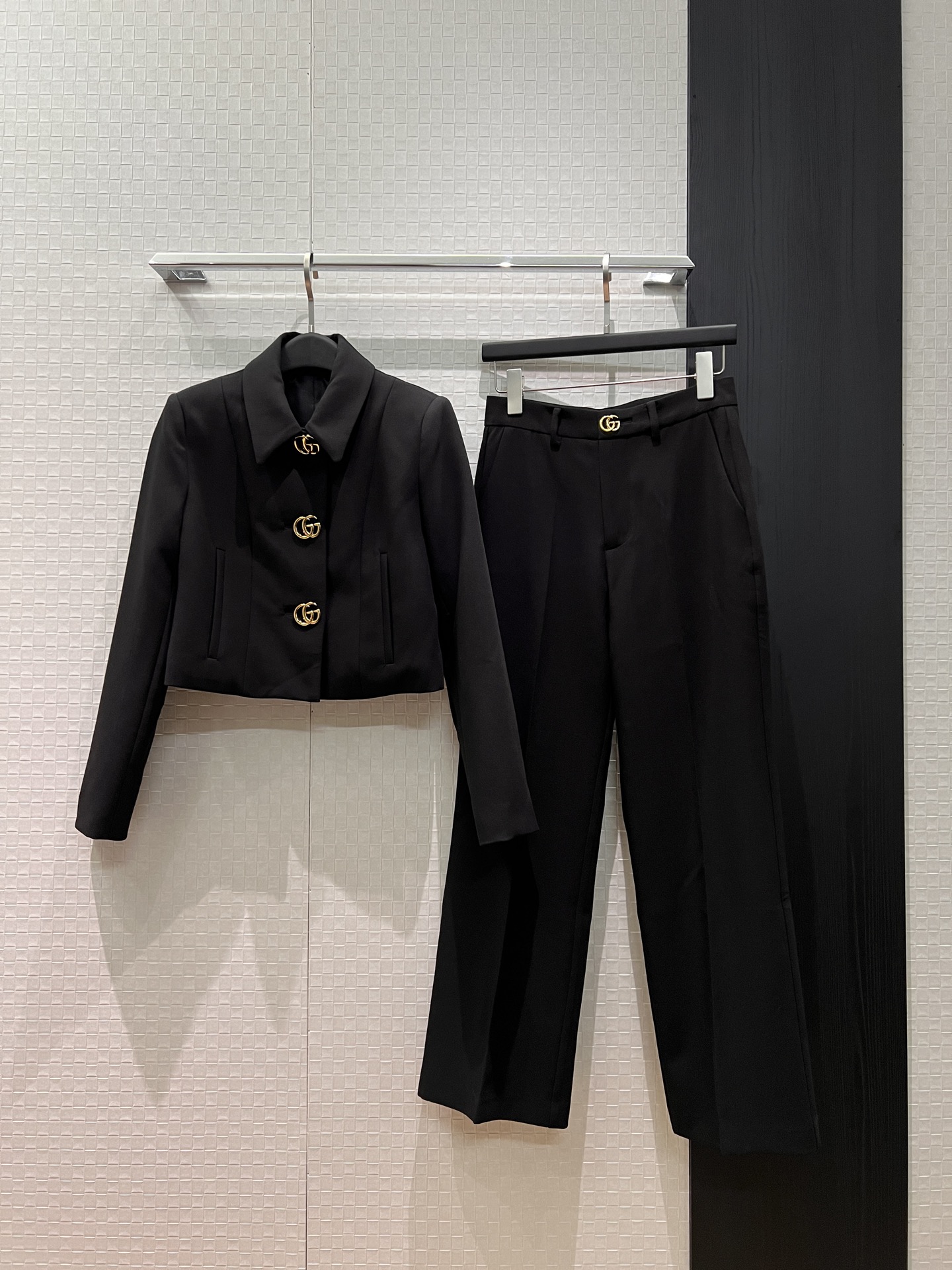 [TOP] GUCCI Jacket and Pants Set - Black