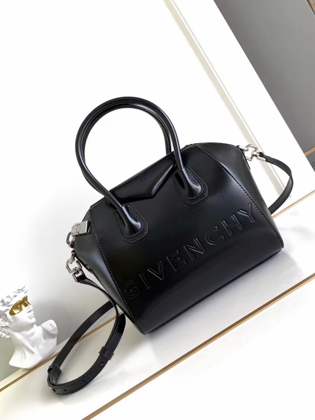 [TOP] GIVENCHY Antigona Tote Bag  - Black