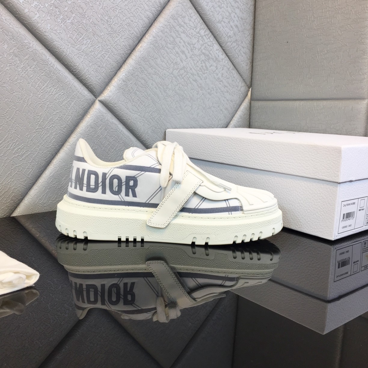 [TOP] Christian Dior Casual Shoes - White - 711 Luxury