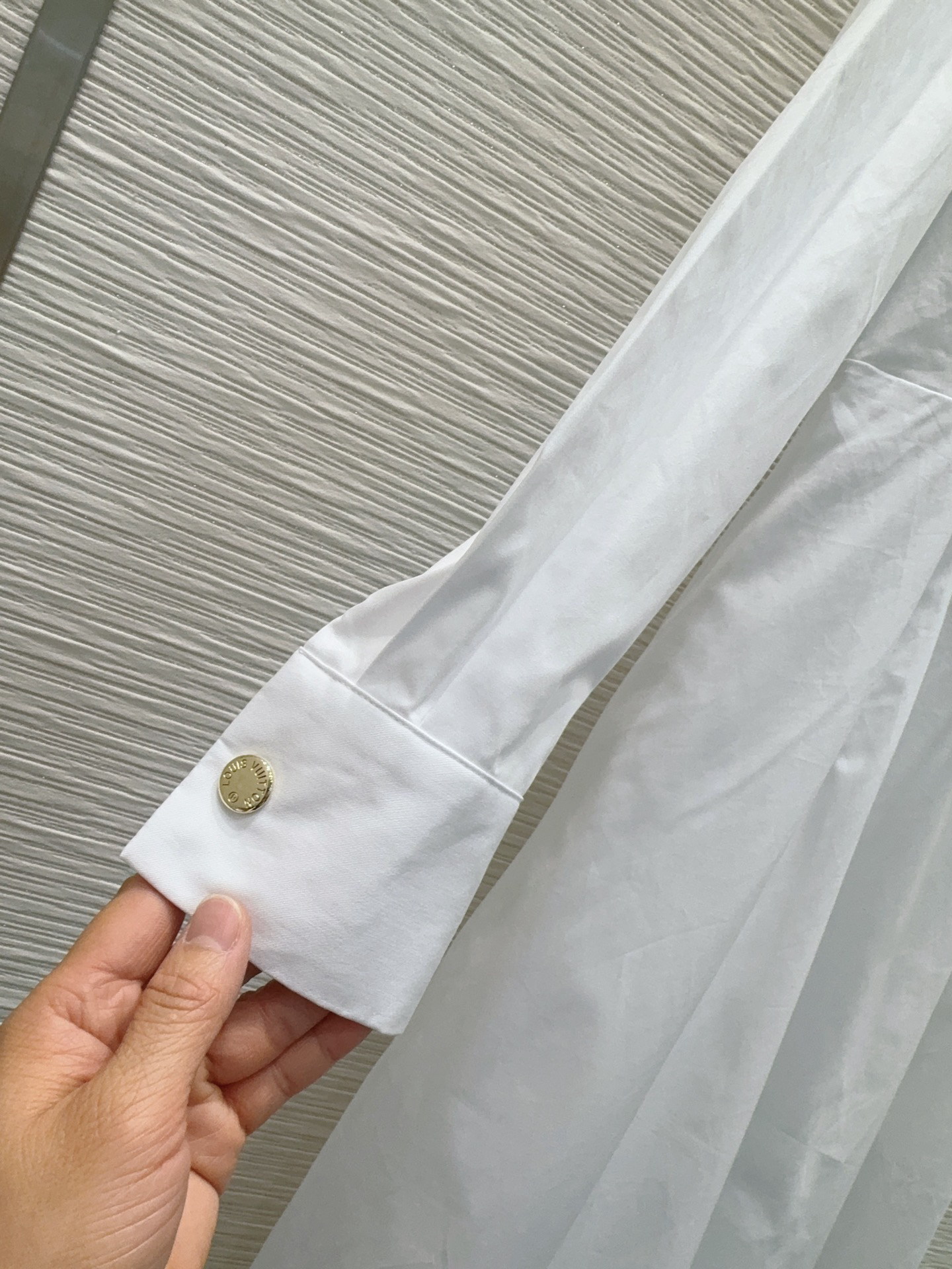 [TOP] Louis Vuitton LV Lapel Belt Shirt Dress - White
