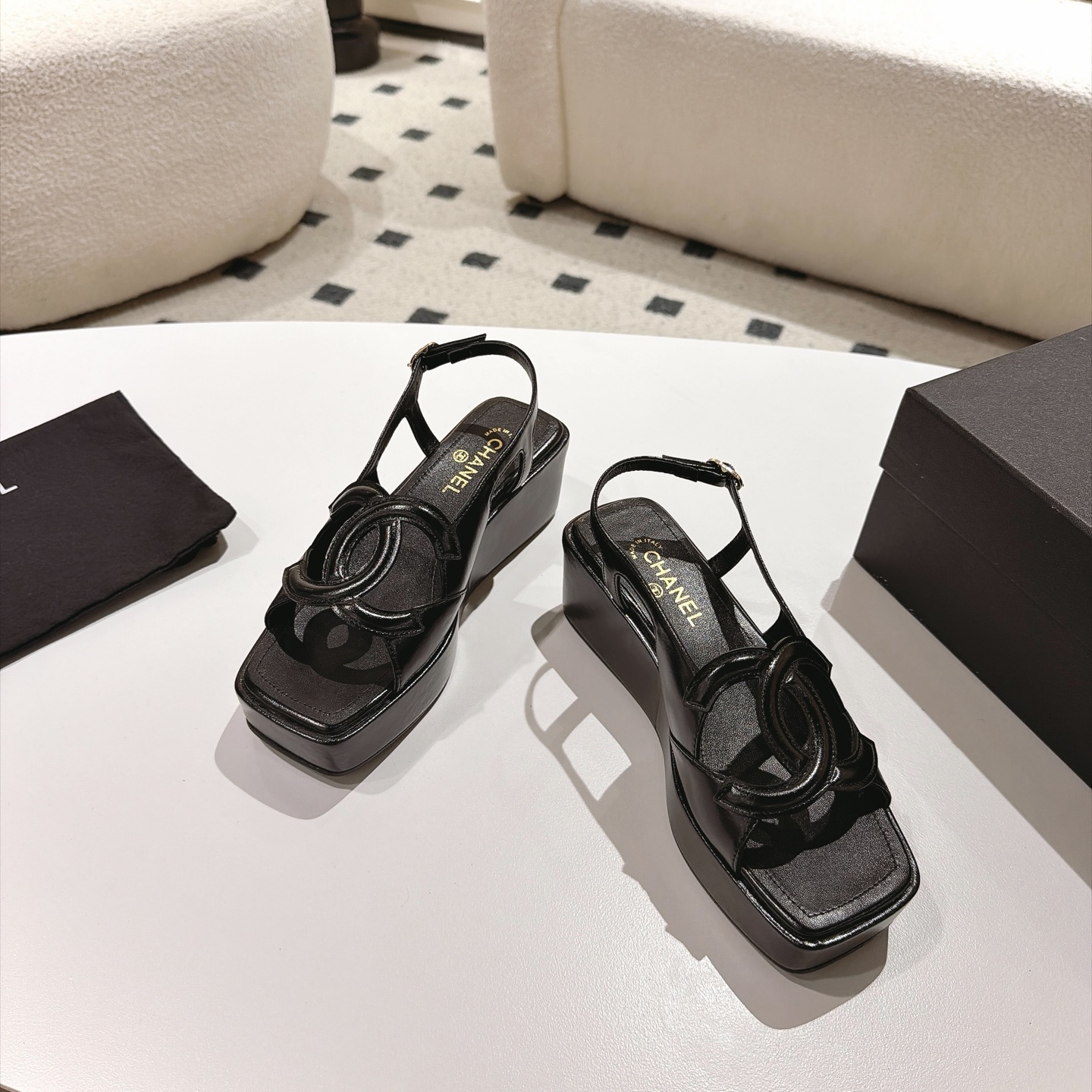 [TOP] CHANEL 7cm Thick Platform Wedge Sandals - Black - 711 Luxury