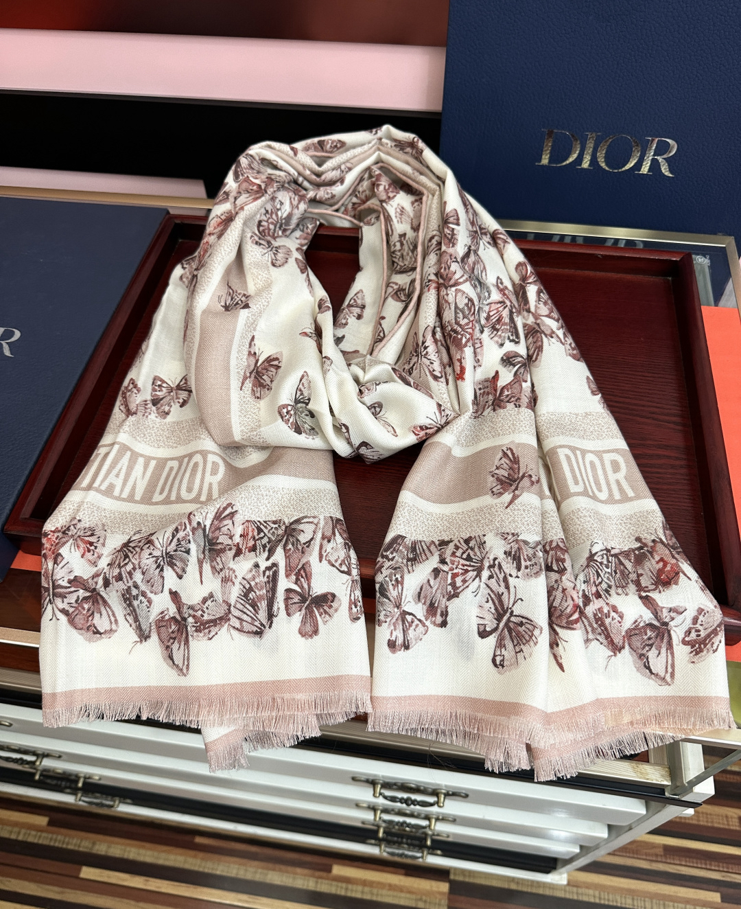 [TOP] Christian Dior Scarf 65x185cm - Pink and White - 711 Luxury