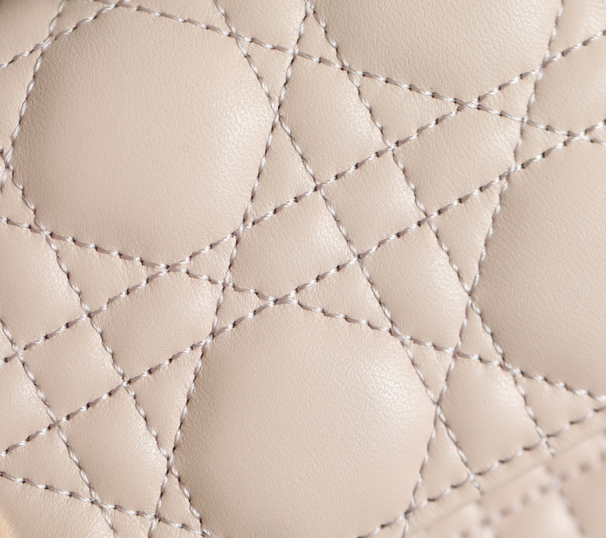 [TOP] Christian Dior My Dior Mini Bag Cannage Lambskin 21x11.5x4.5cm - Pink