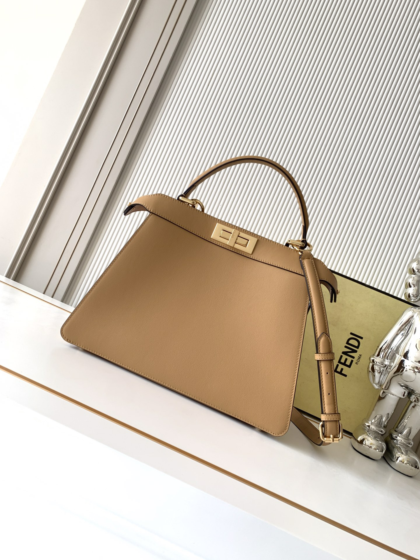 [TOP] FENDI Peekaboo ISeeU Bag 33.5-13-25.5cm - Khaki & GHW - 711 Luxury