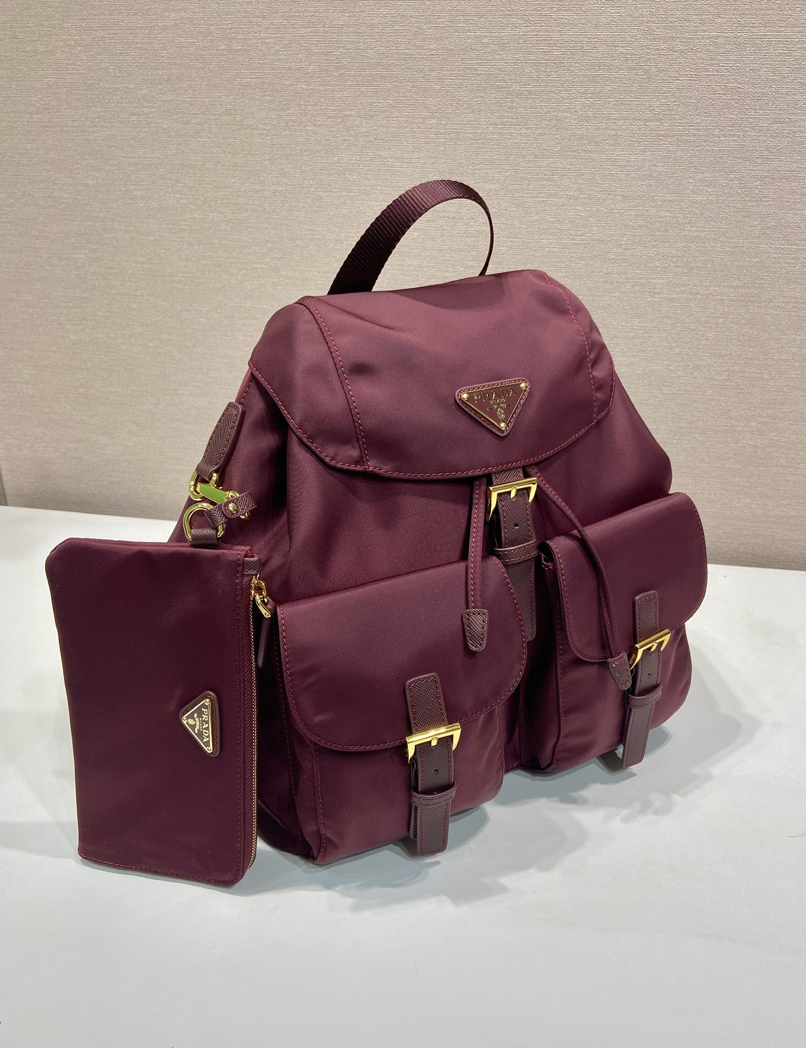 [TOP] PRADA Backpack Nylon 30x32x15cm - Red & GHW - 711 Luxury