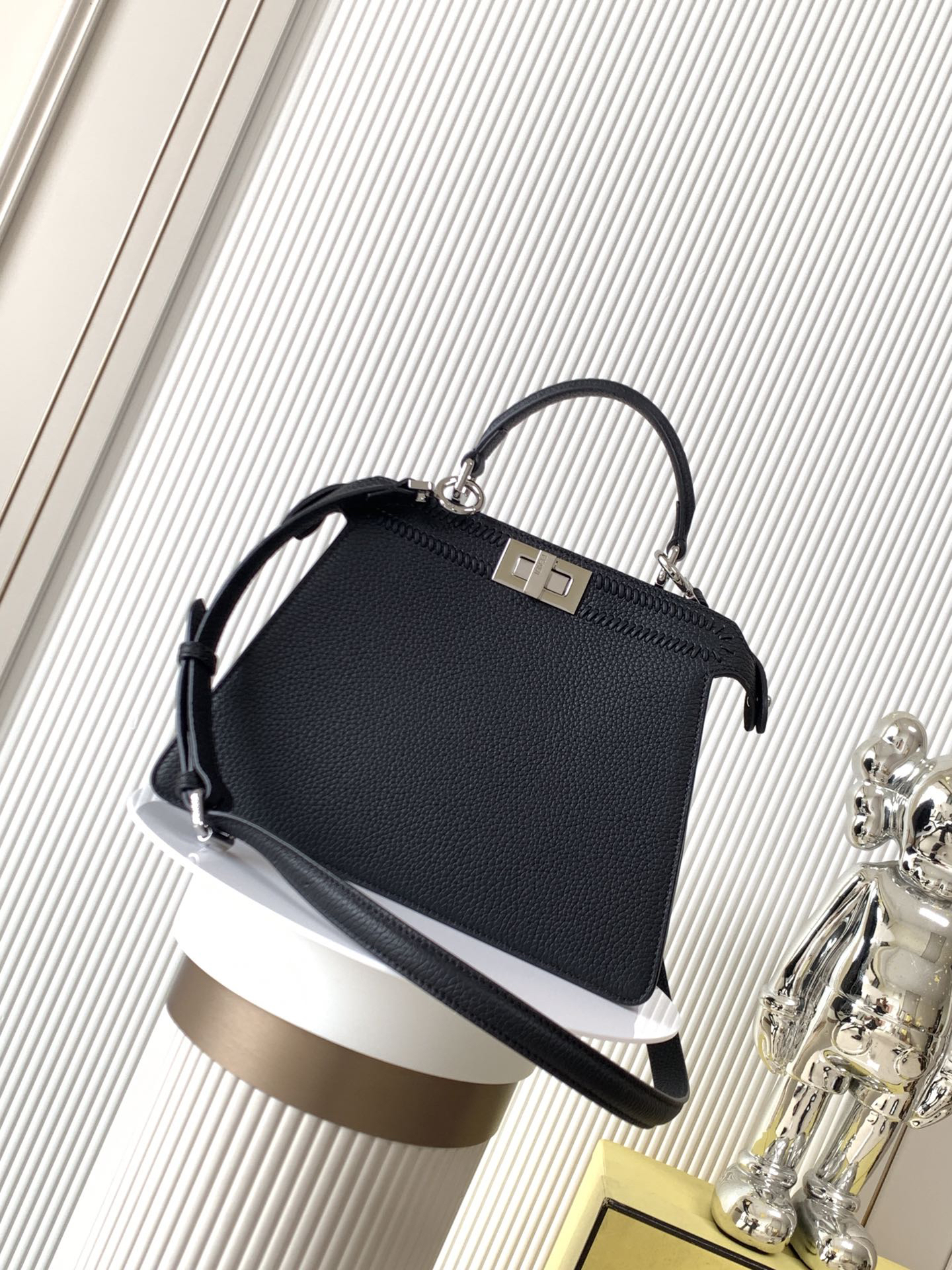 [TOP] FENDI Peekaboo ISeeU Bag Calfskin 27-11-20cm - Black & SHW - 711 Luxury