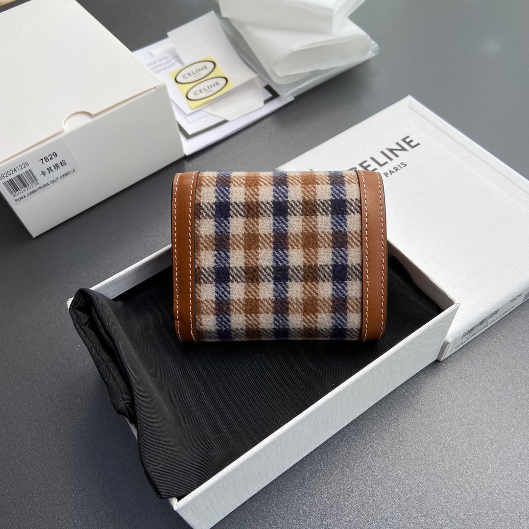 [TOP] CELINE Triomphe Fabric Almond and Calf Leather Short Wallet 10.5x9x3cm - Brown&GHW - 711 Luxury