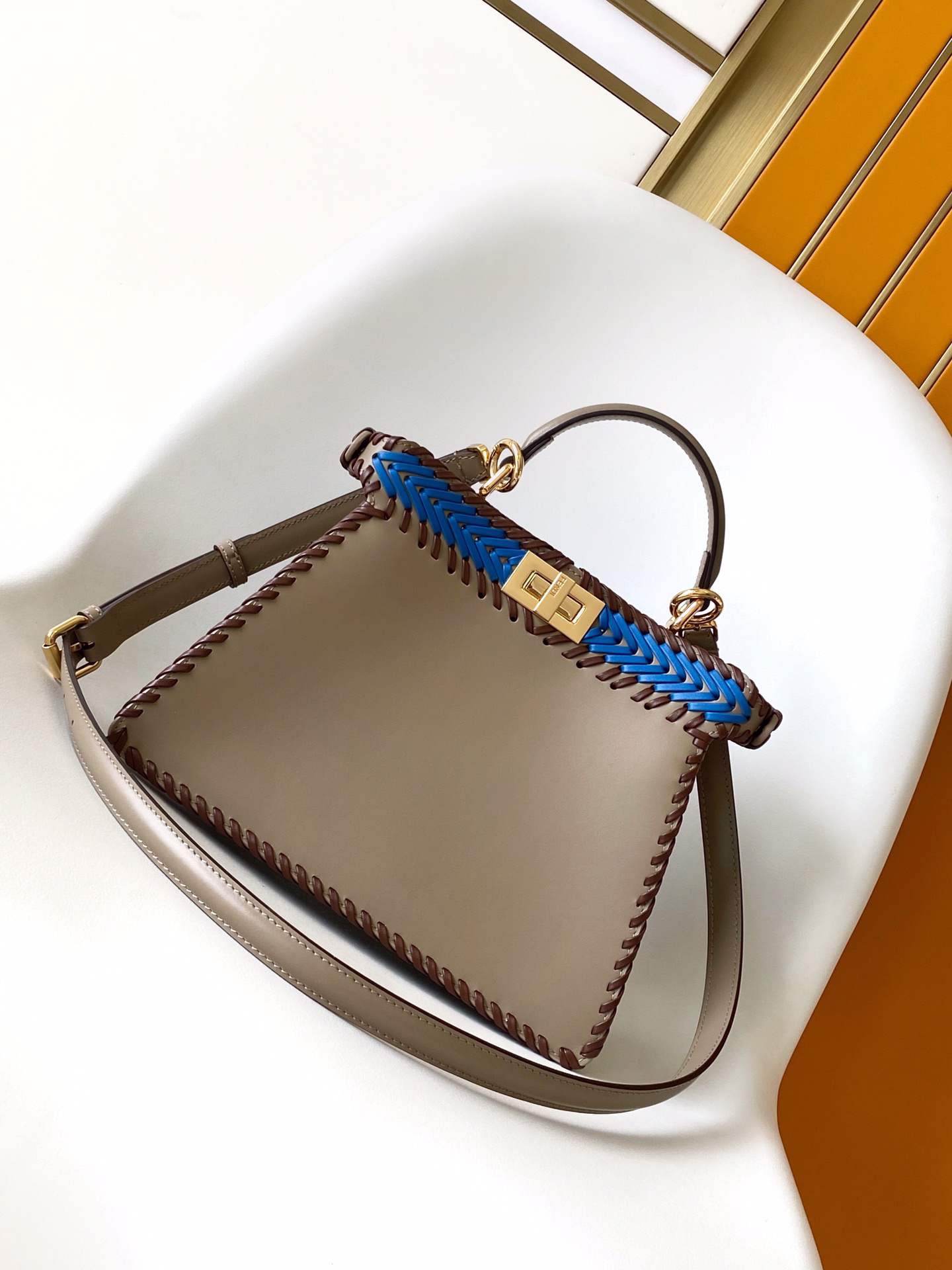 [TOP] FENDI Peekaboo ISeeU Bag 27x11x21cm - Blue and Gray - 711 Luxury