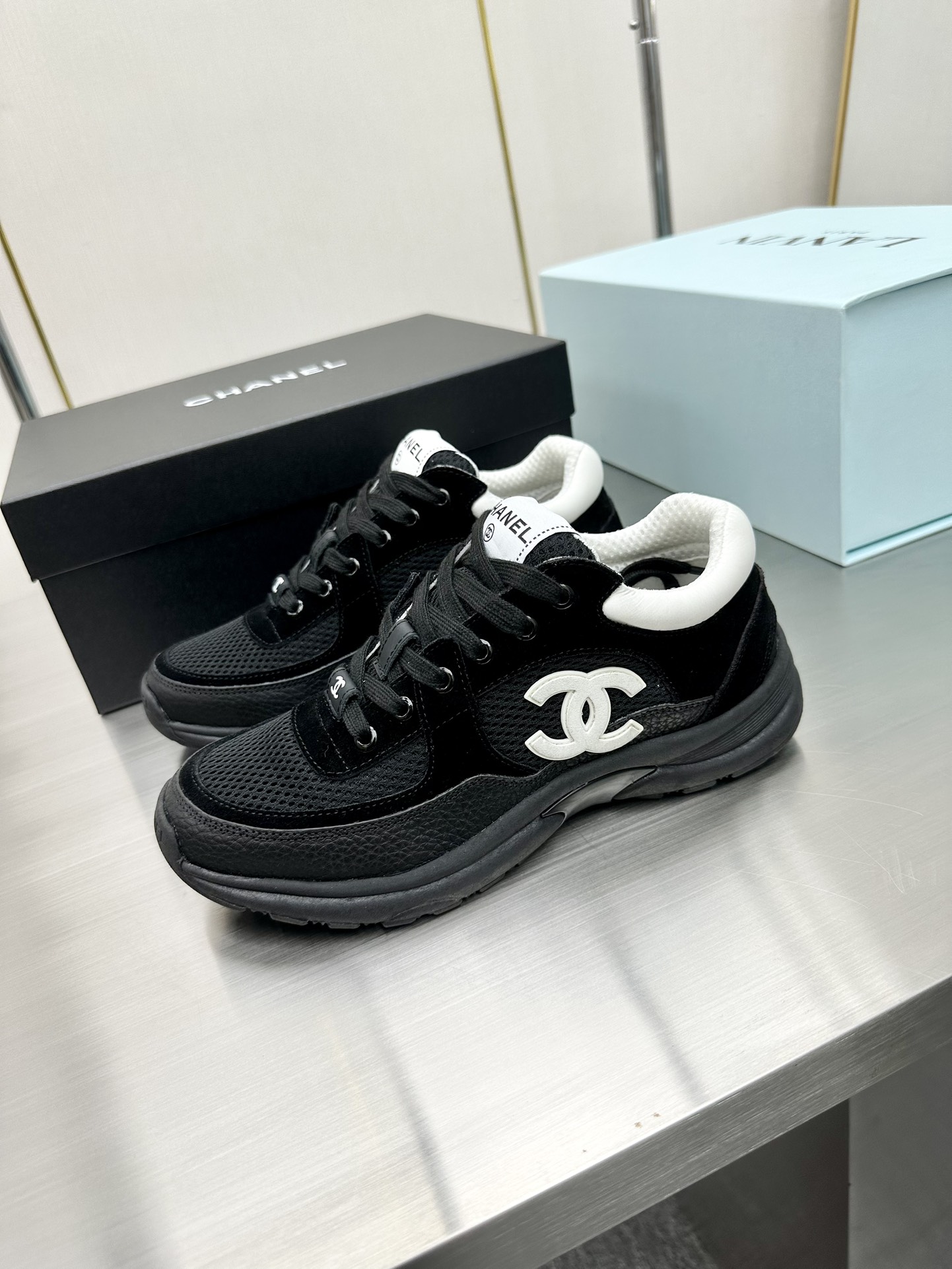 [TOP] CHANEL Casual Shoes - Black - 711 Luxury