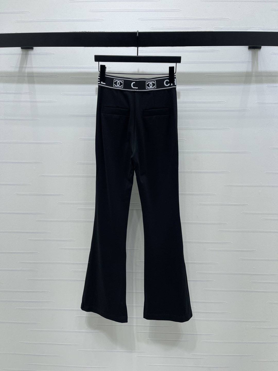 [TOP] CHANEL Pants  Black