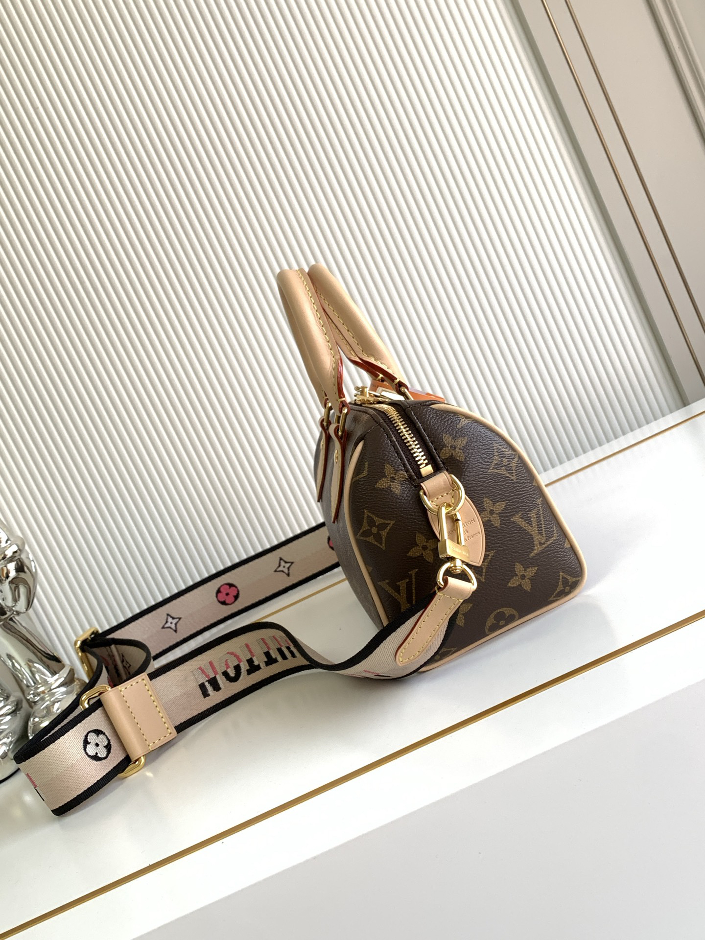 [TOP] Louis Vuitton LV Speedy Handbag Monogram 20.5x13.5x12CM - Brown