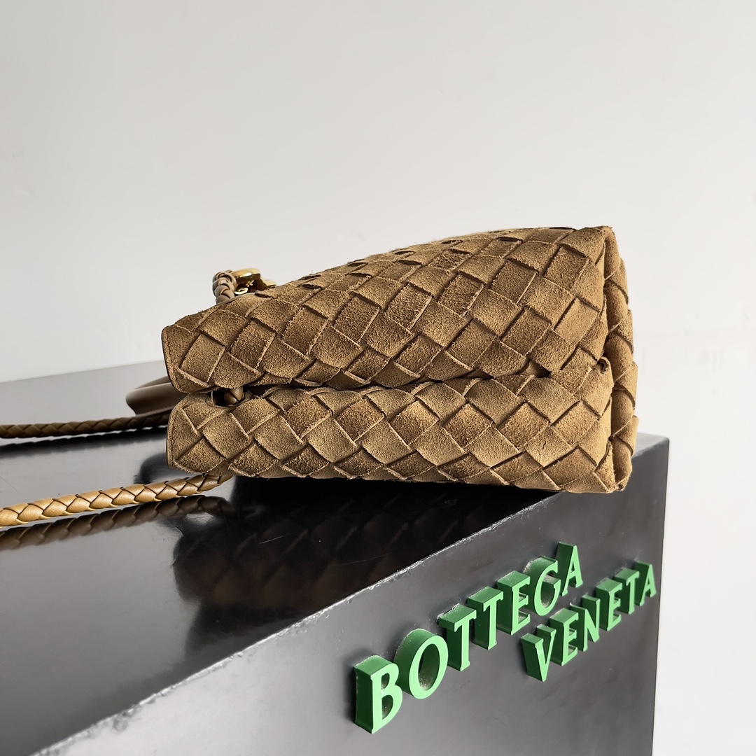 [TOP] Bottega Veneta BV Andiamo Bag Lambskin 25x22x10.5cm - Brown - 711 Luxury
