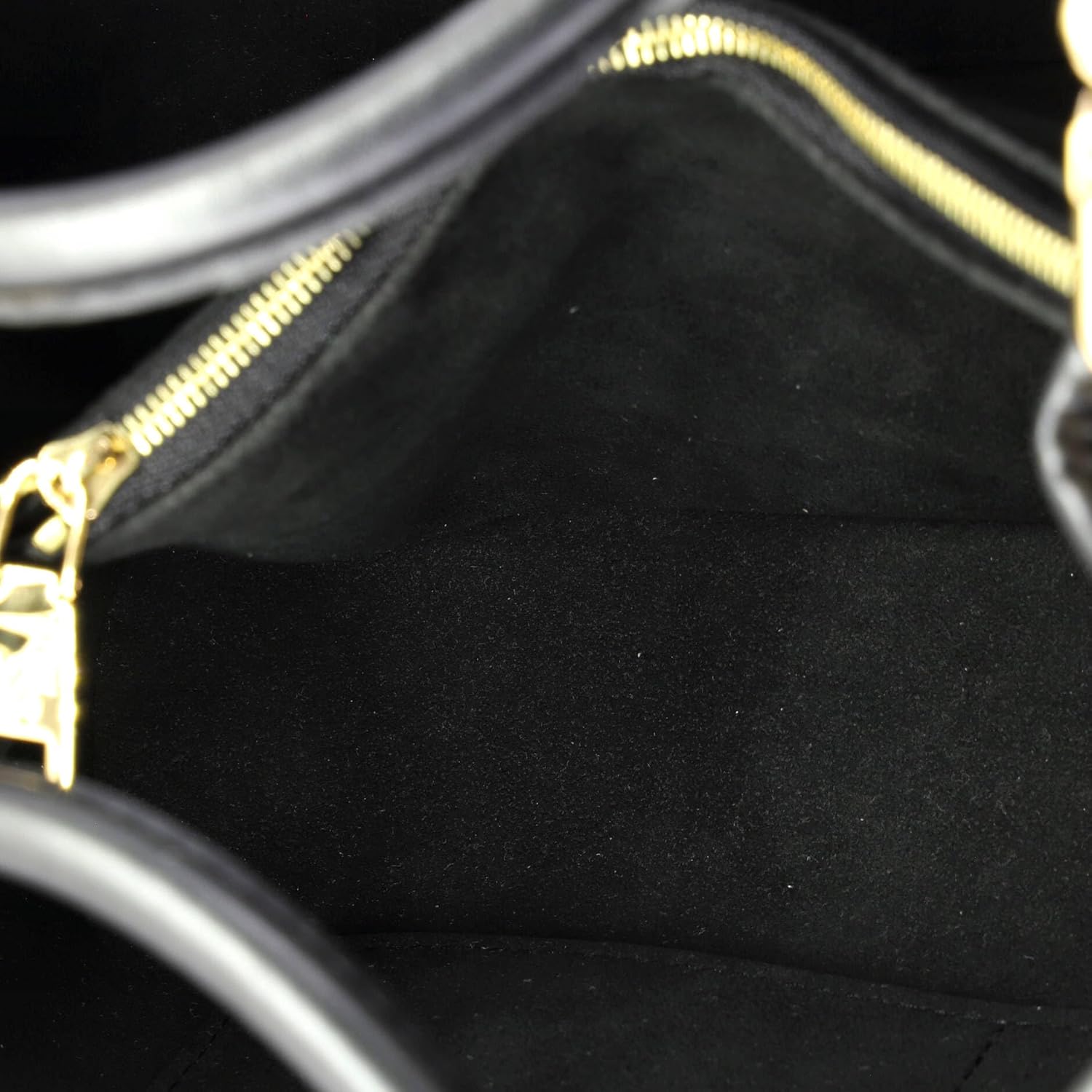Louis Vuitton, Pre-Loved Babylone Tote Monogram Empreinte Leather PM, Black