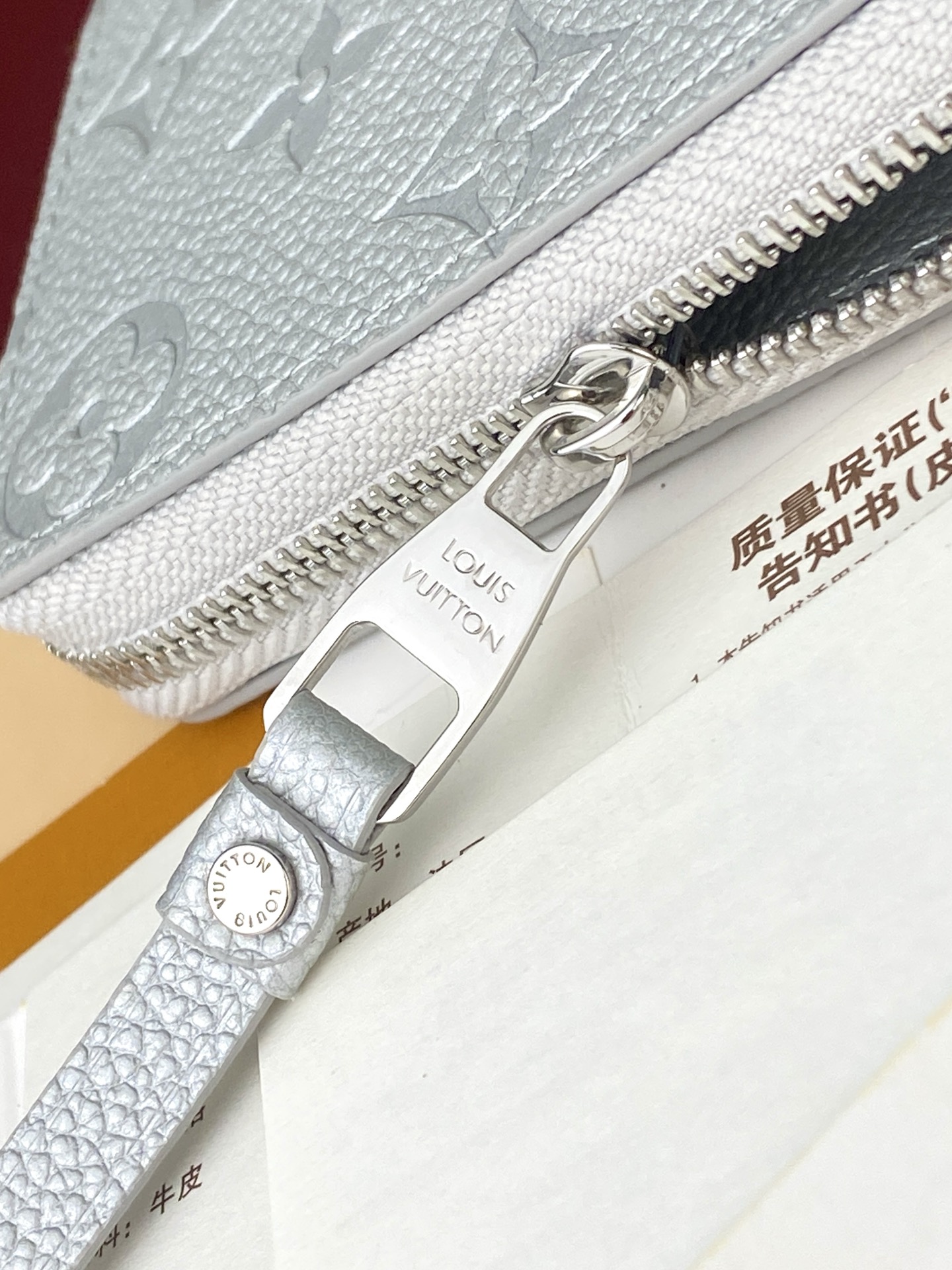 [TOP] Louis Vuitton LV Zippered Coin Purse 11x8x1cm - Pearl Silver