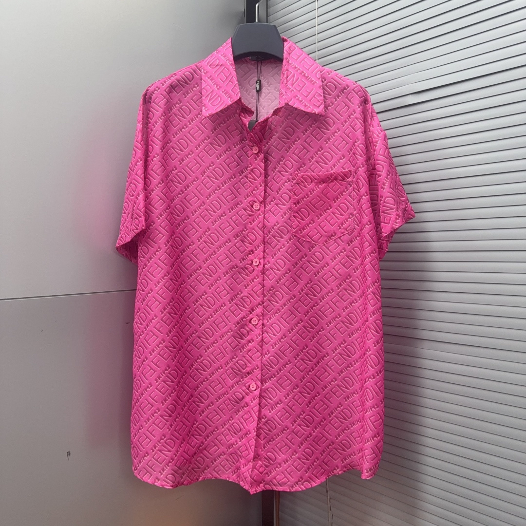 [TOP] FENDI Shirt + Shorts Suit - Pink