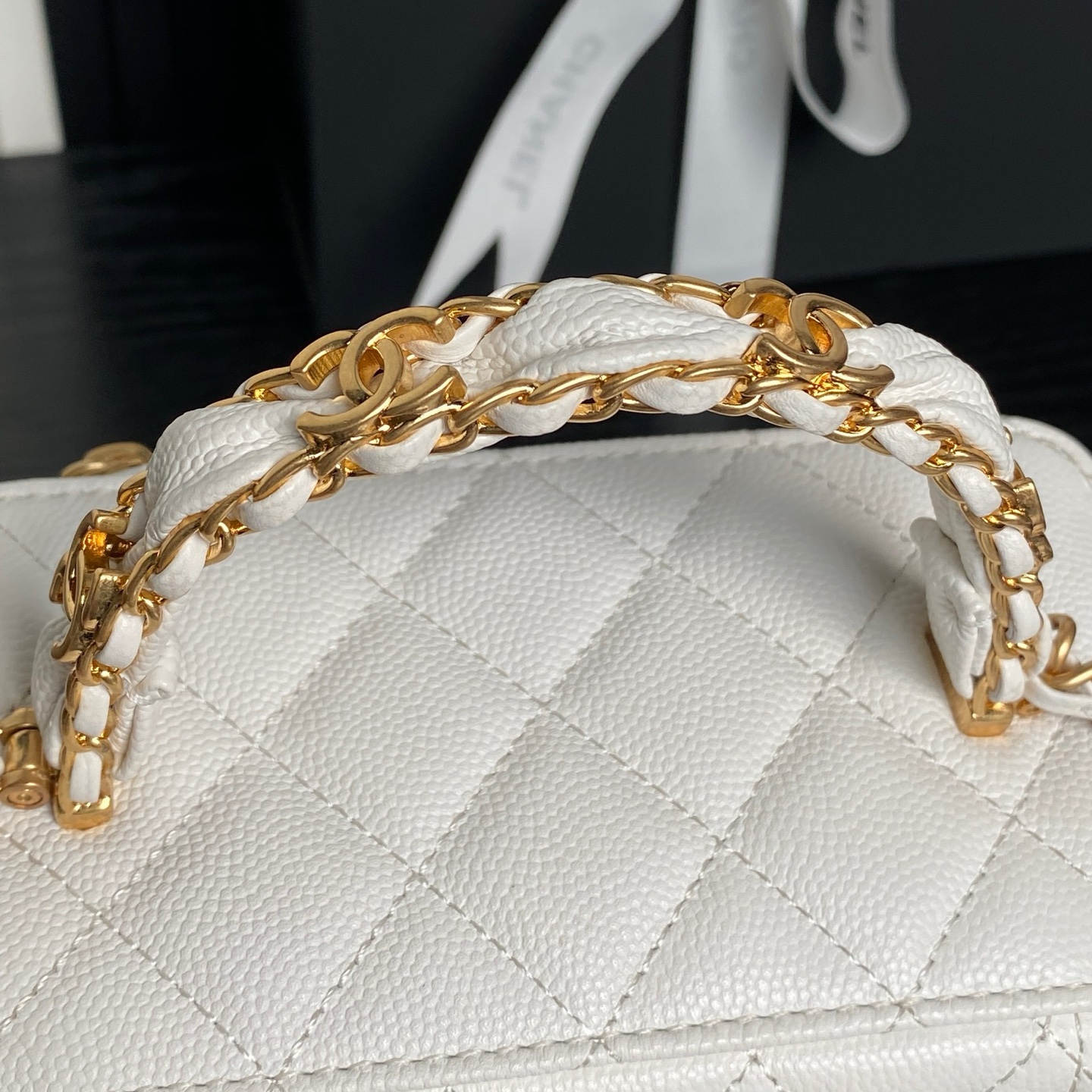 [TOP] CHANEL Vanity Case Top Handle 19.5 cm - 5 Color