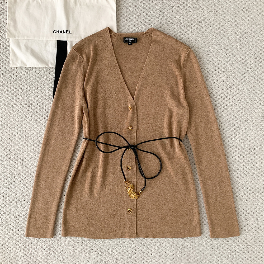Chanel Clothing Chanel V-neck Single-breasted Waist Cardigan #396260 View 2 | Nigo Office