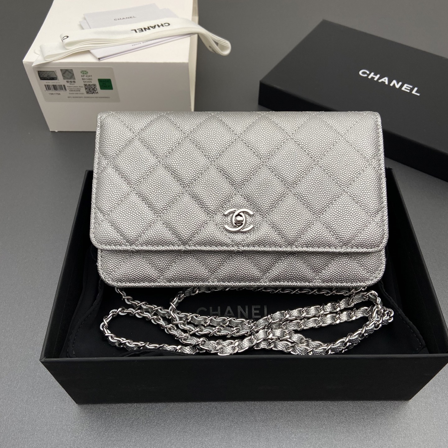 [TOP] CHANEL Woc Bag  20-13-3.5cm - Sliver