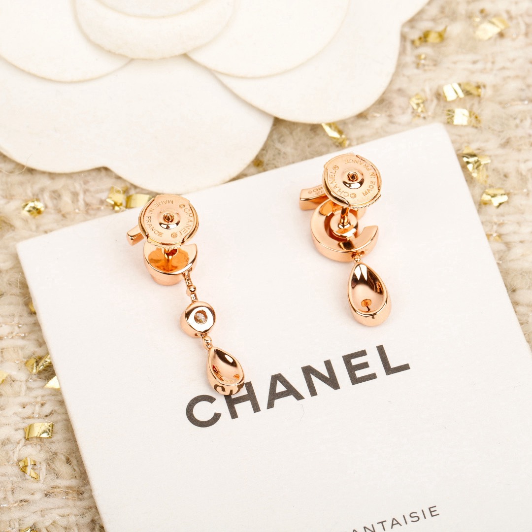 [TOP] CHANEL Earrings - 2 Color