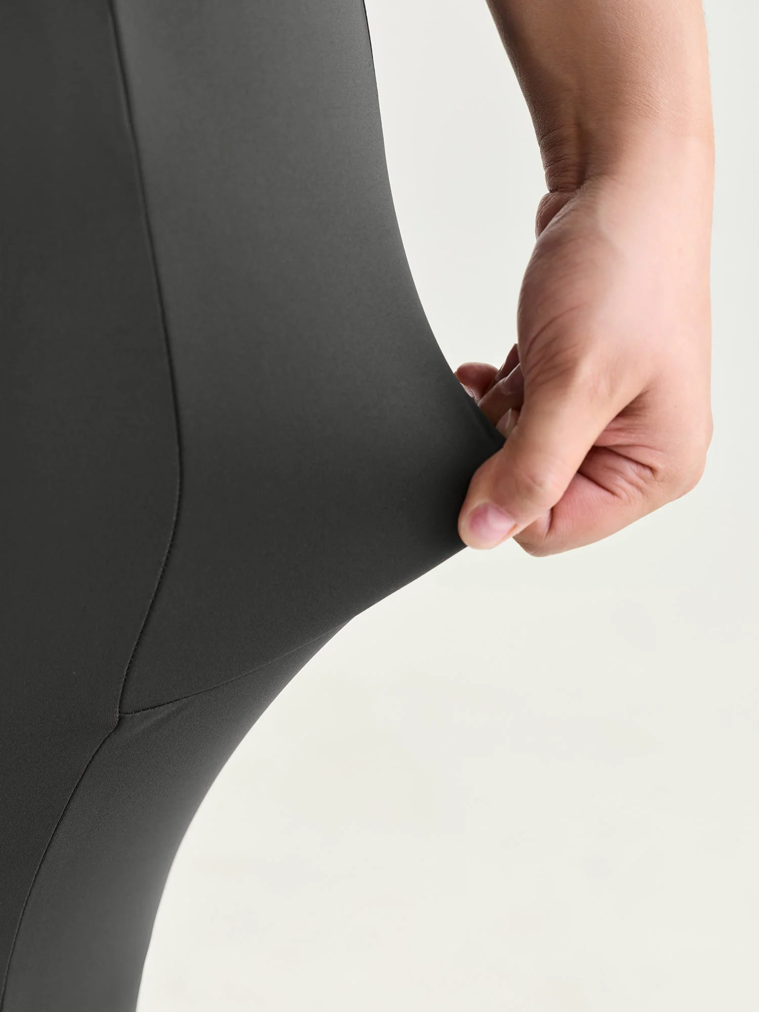 Stretchy Wide Waistband Pocket Leggings