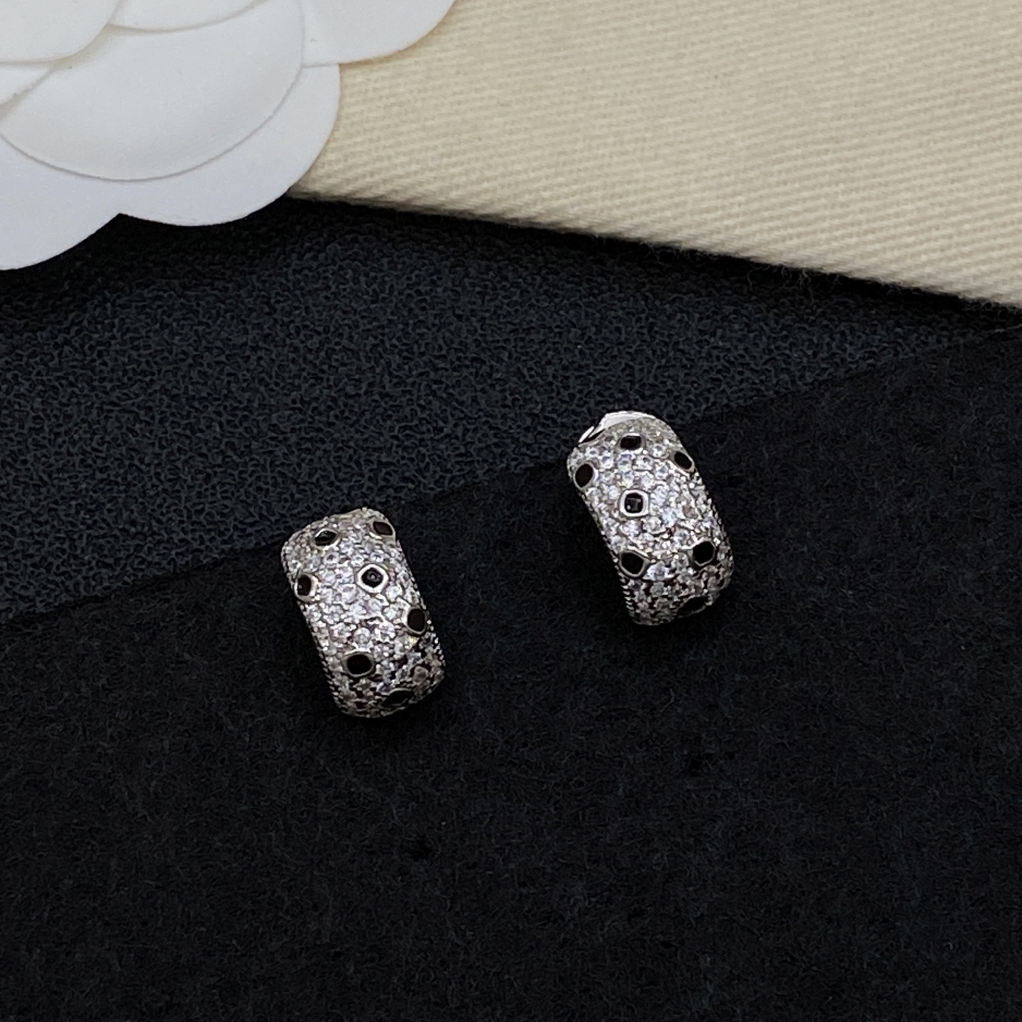 [TOP] Cartier Earrings - 2 Colors - 711 Luxury