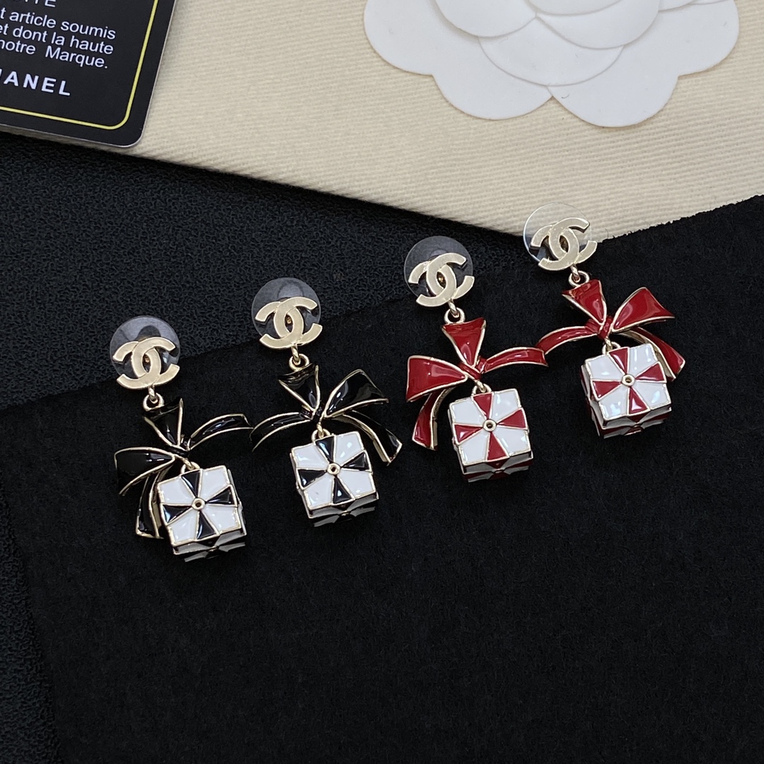 [TOP] CHANEL Earrings - 2 Color - 711 Luxury