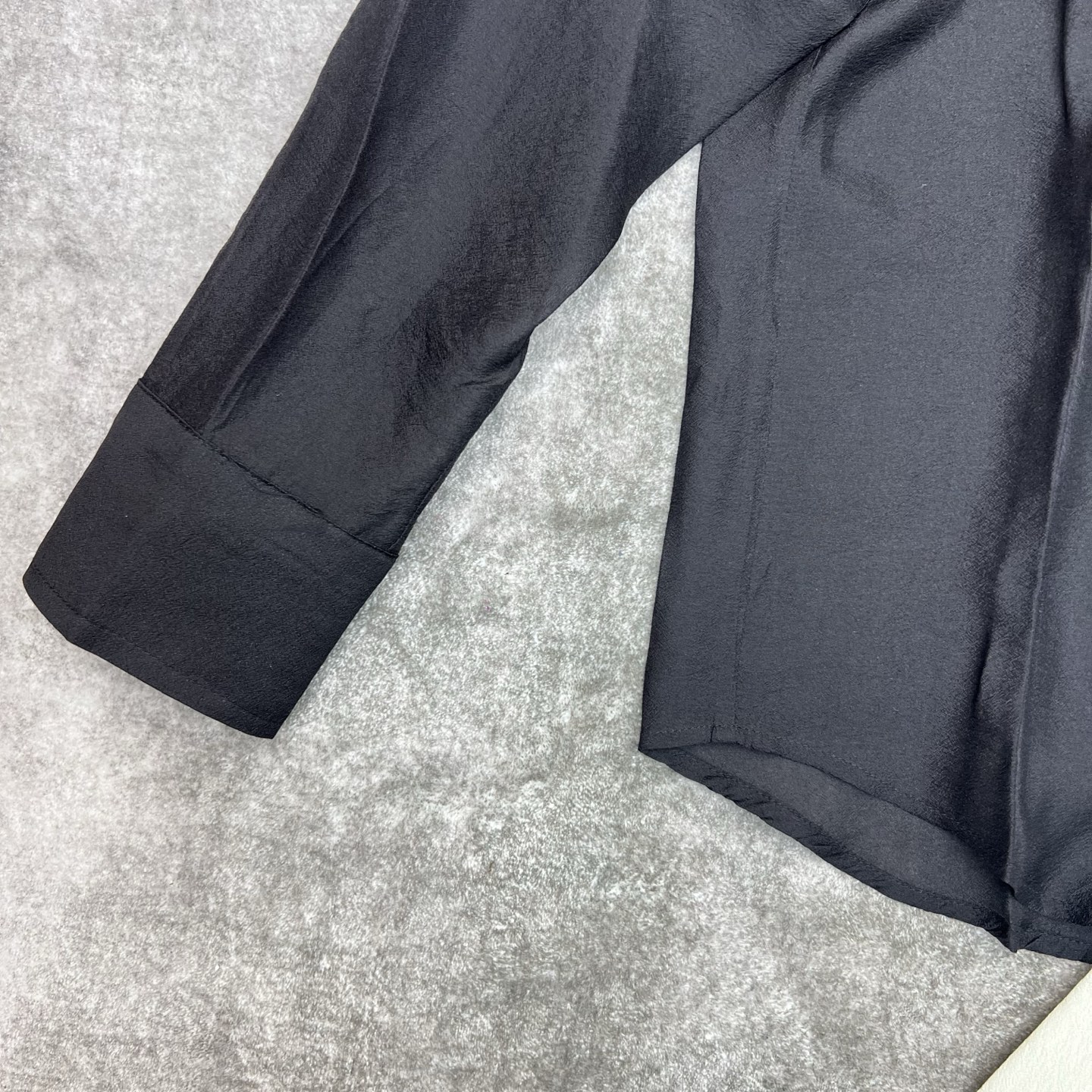 [TOP] Christian Dior  Breathable Shirt - 2 Colors