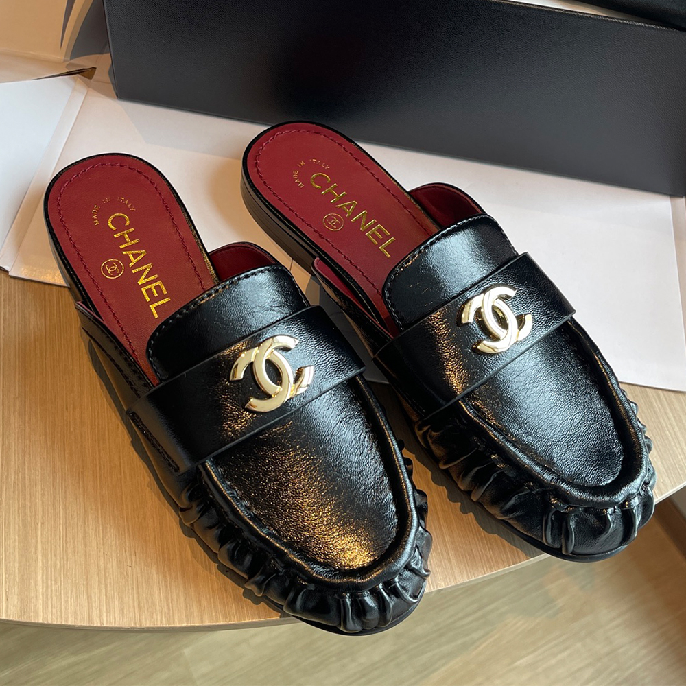Chanel black Accessory CHANEL Slingbacks Crumpled Shiny Lambskin Black #394244 | Nigo Office