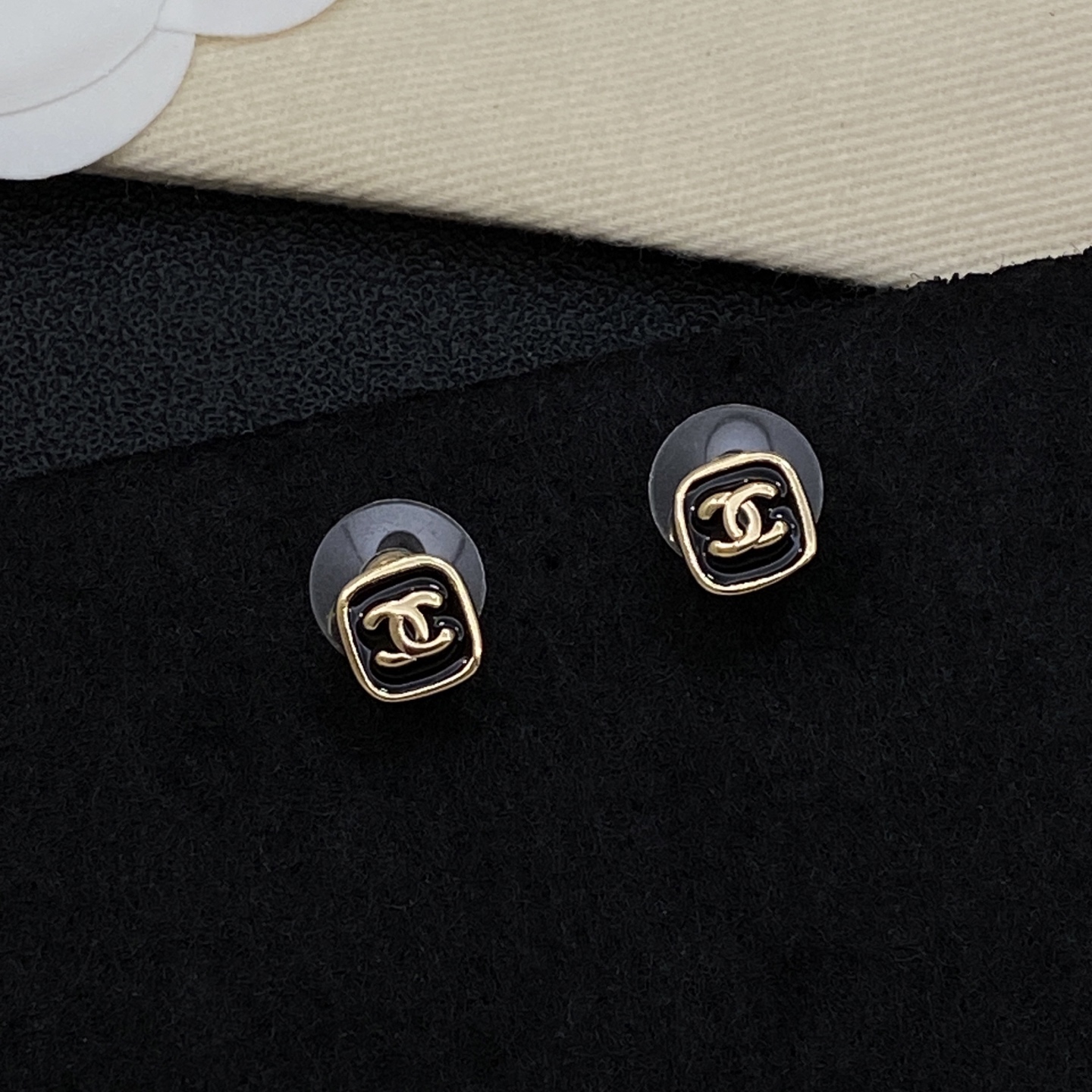 [TOP] CHANEL Earrings - Black - 711 Luxury