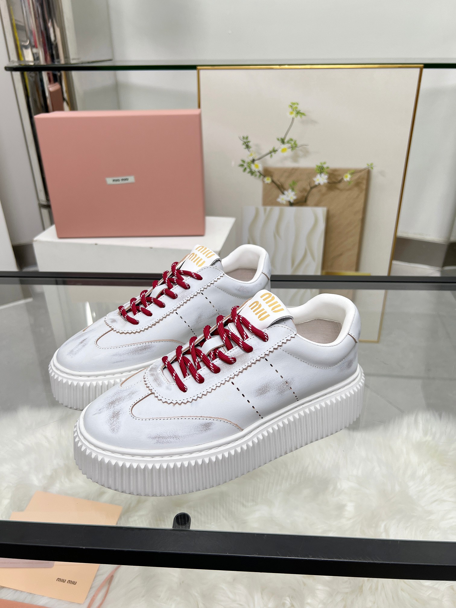 [TOP] Miu Miu Casual Shoes - White - 711 Luxury