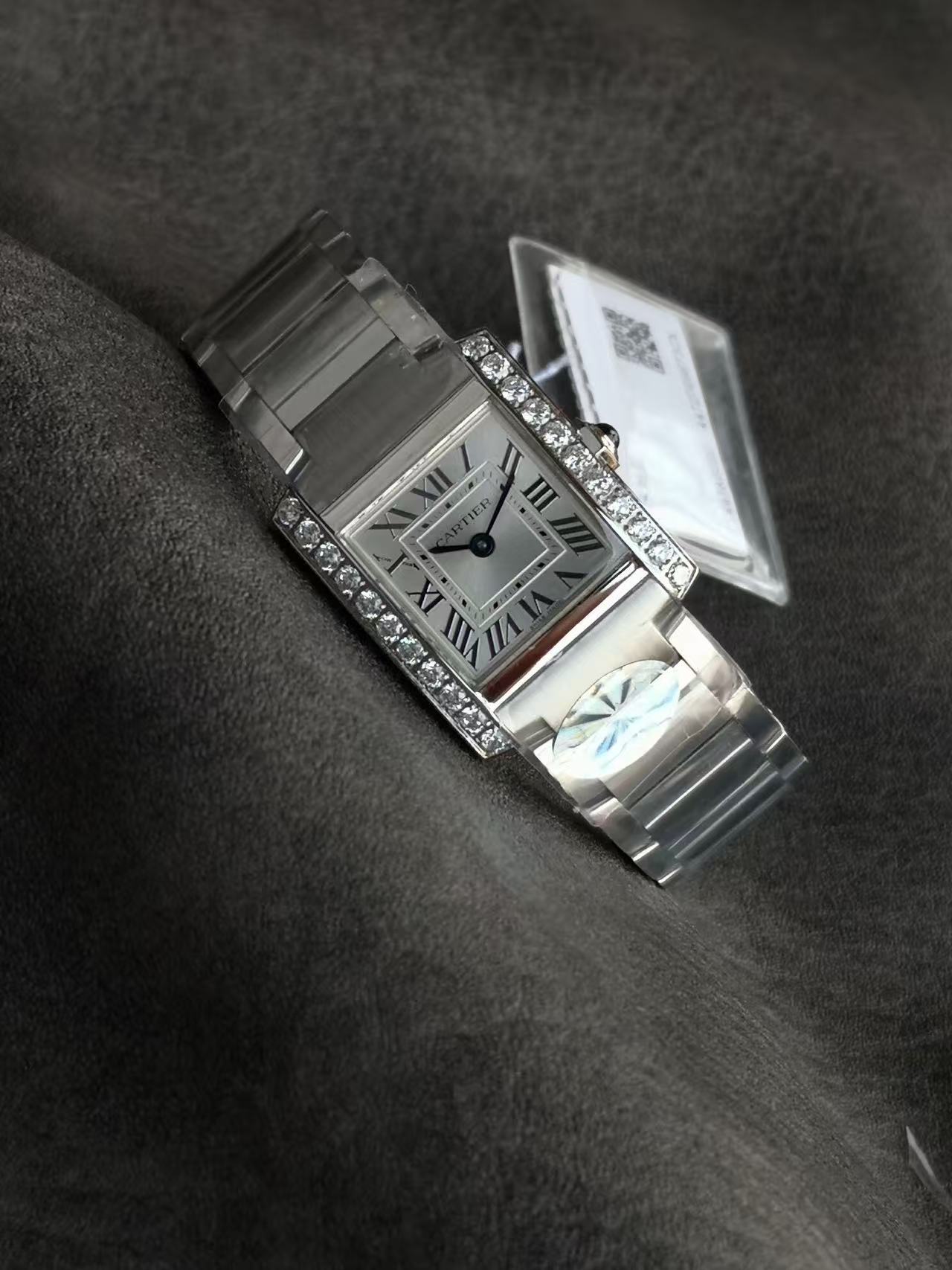 [TOP] Cartier Tank Must Watch - Sliver - 711 Luxury