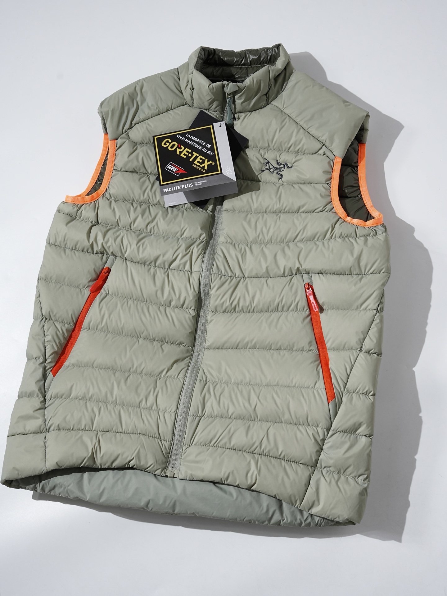 Designer Clothing Arcteryx Cerium Vest #378169 View 2 | Nigo Office