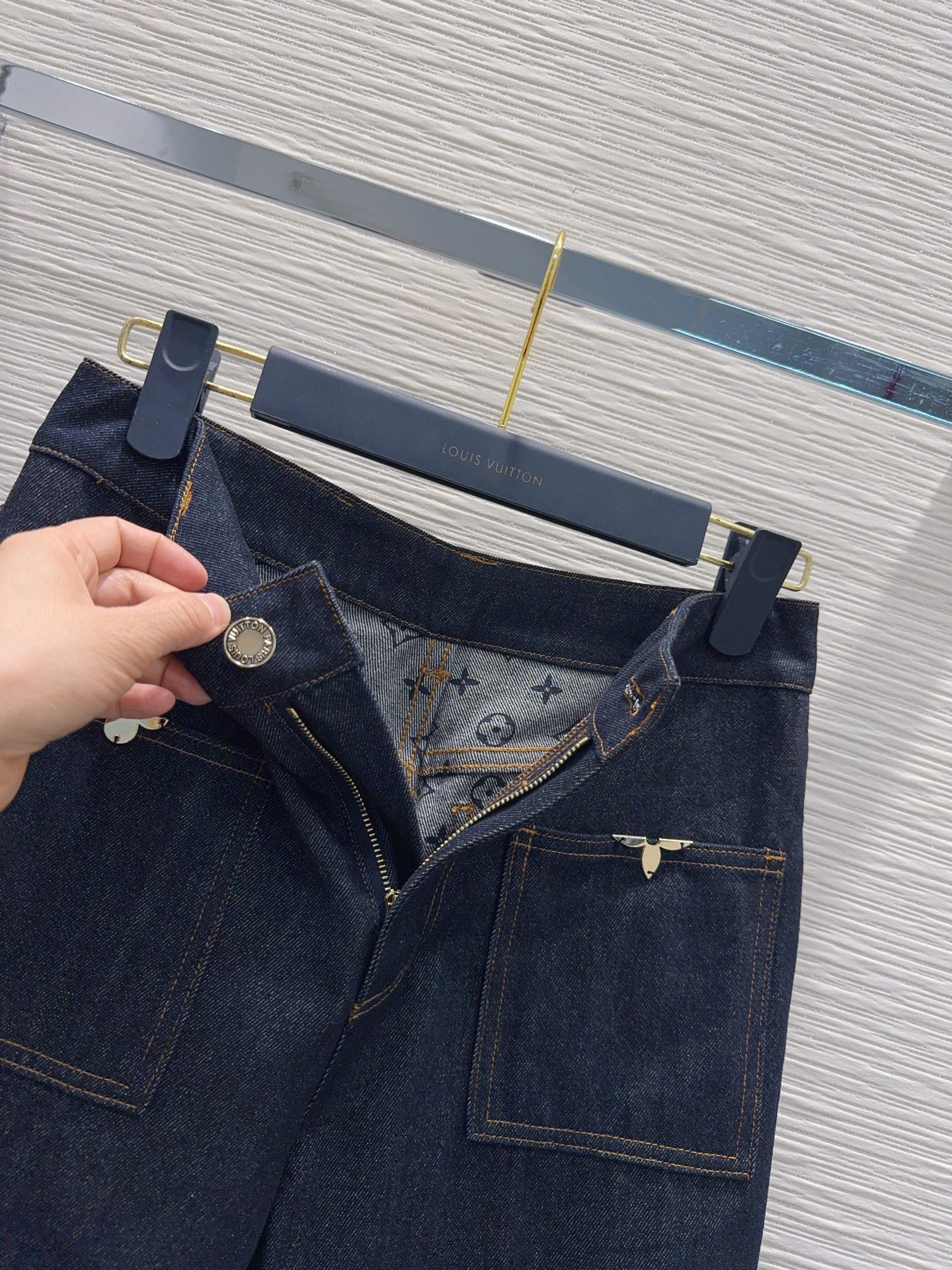 [TOP] Louis Vuitton LV Pants - Navy Blue