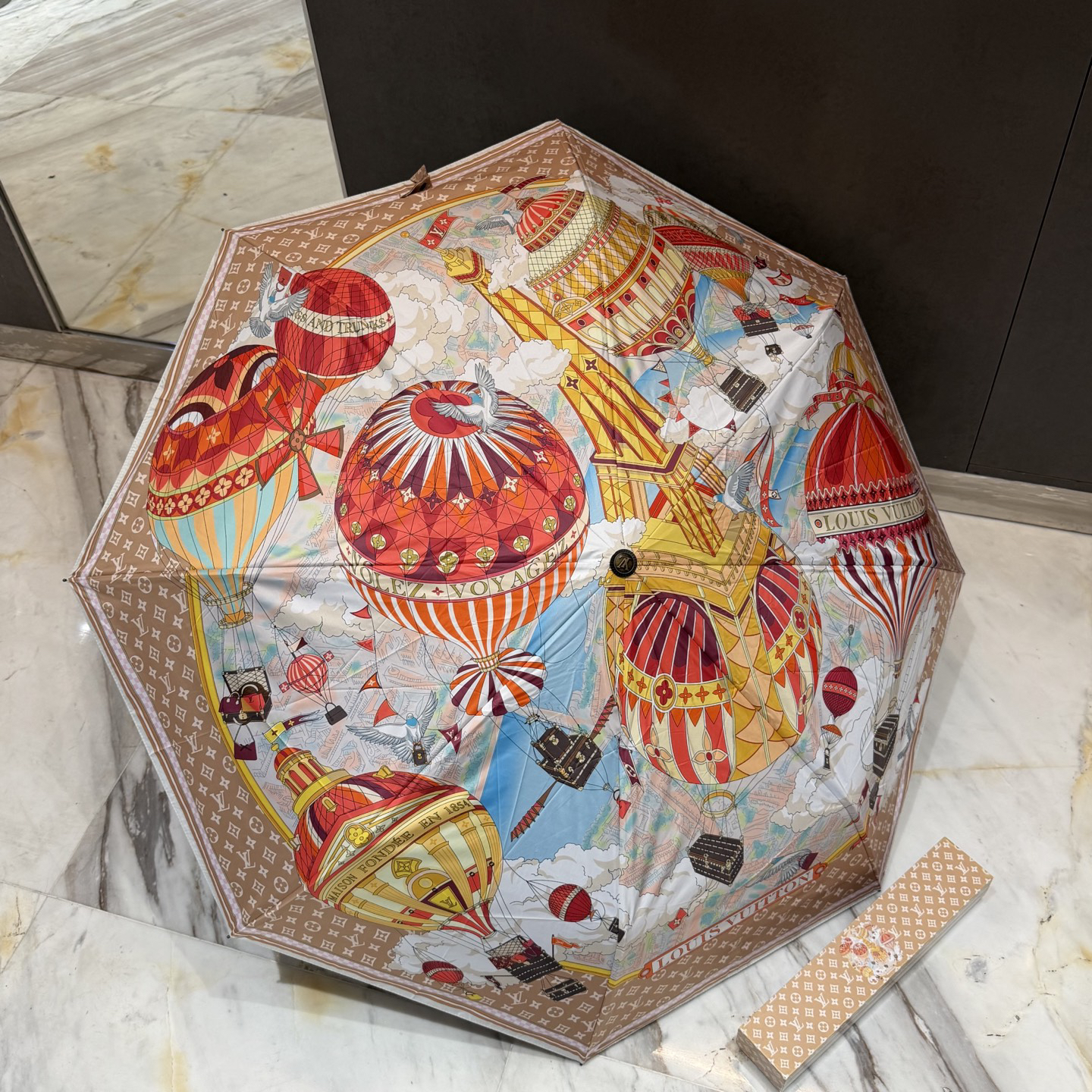 [TOP] Louis Vuitton LV Umbrella - Beige - 711 Luxury