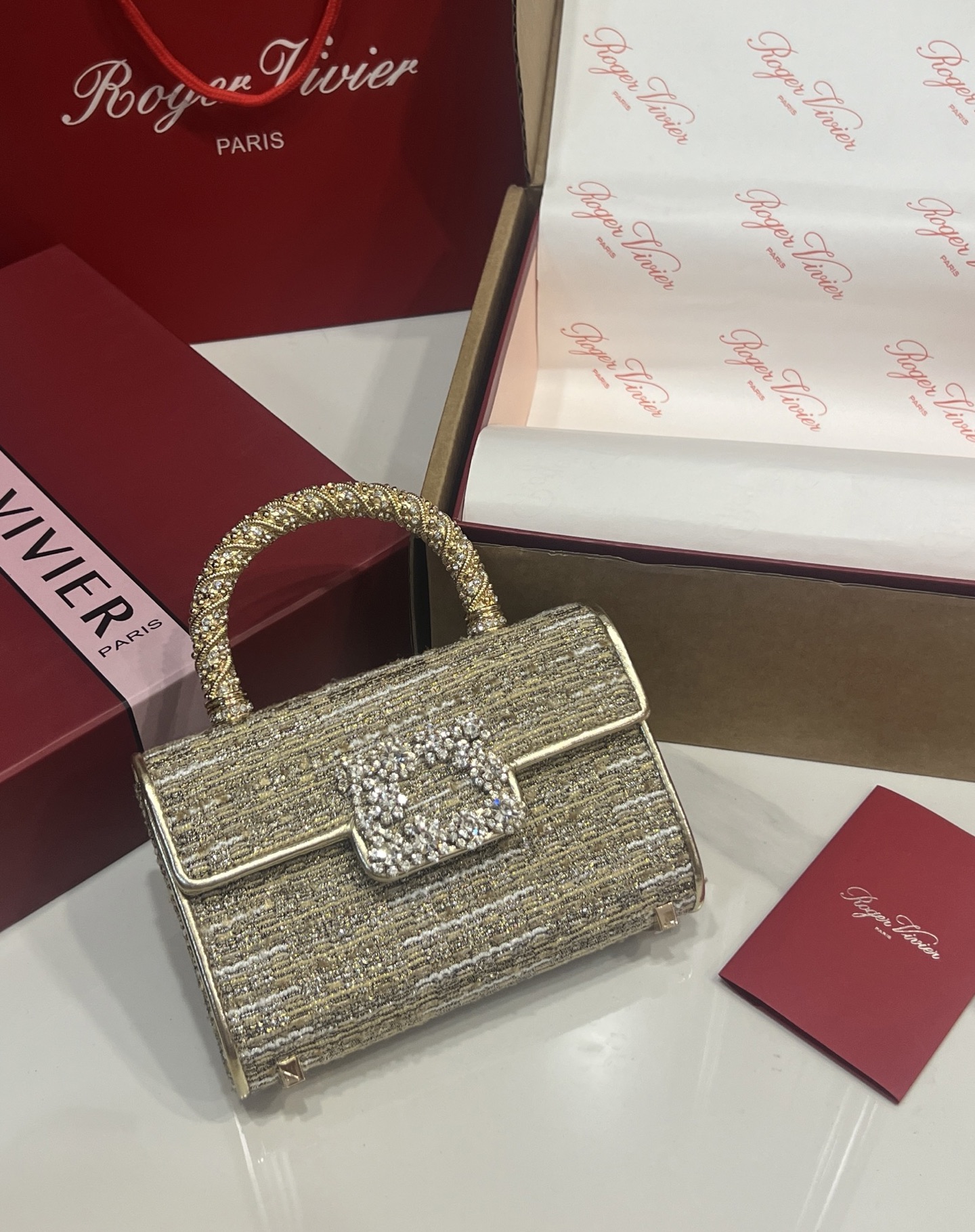 [TOP] ROGER VIVIER Diamond Bag 19-13-4 CM - Gold - 711 Luxury