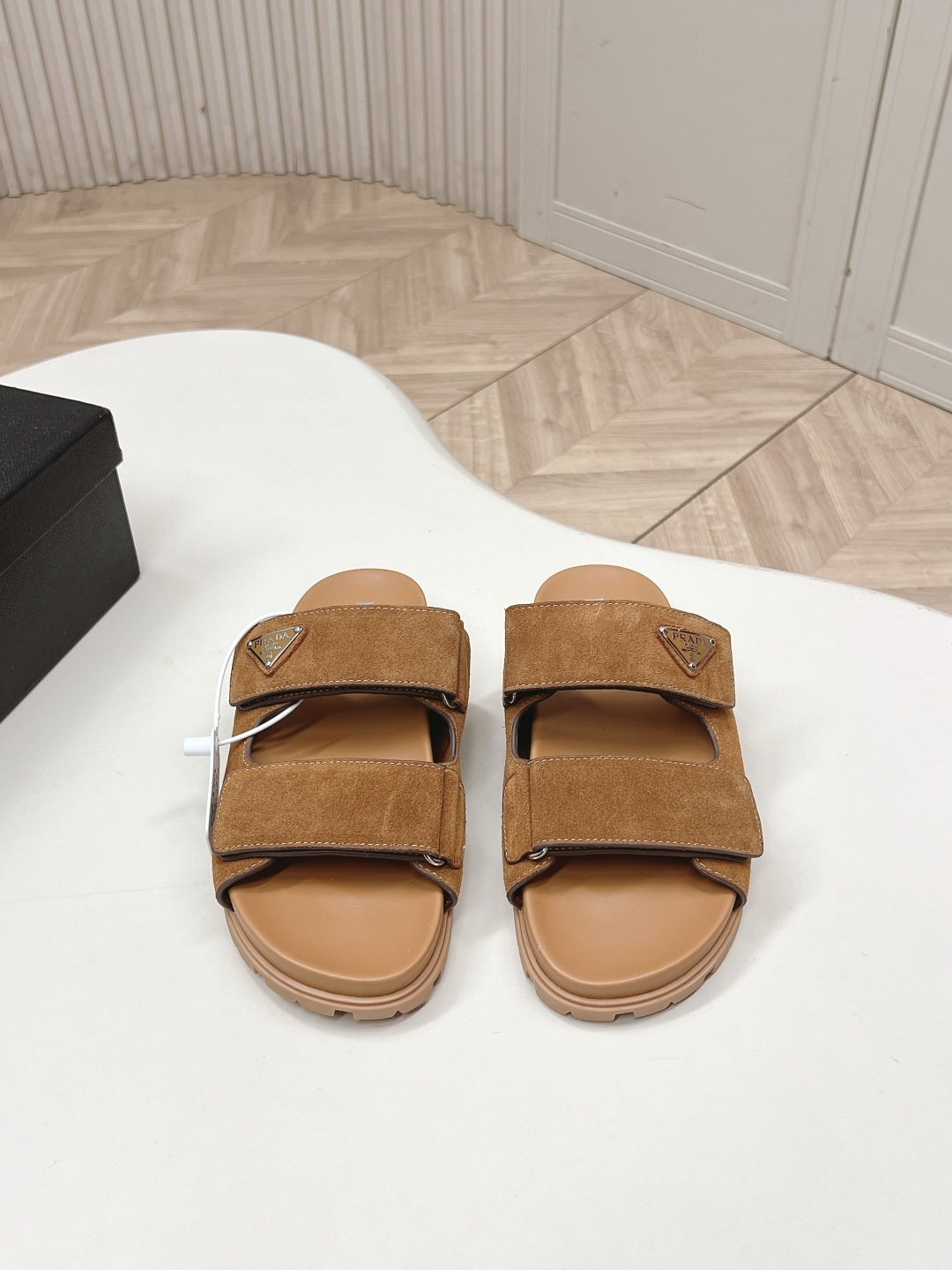 [TOP] PRADA Slippers - Brown - 711 Luxury