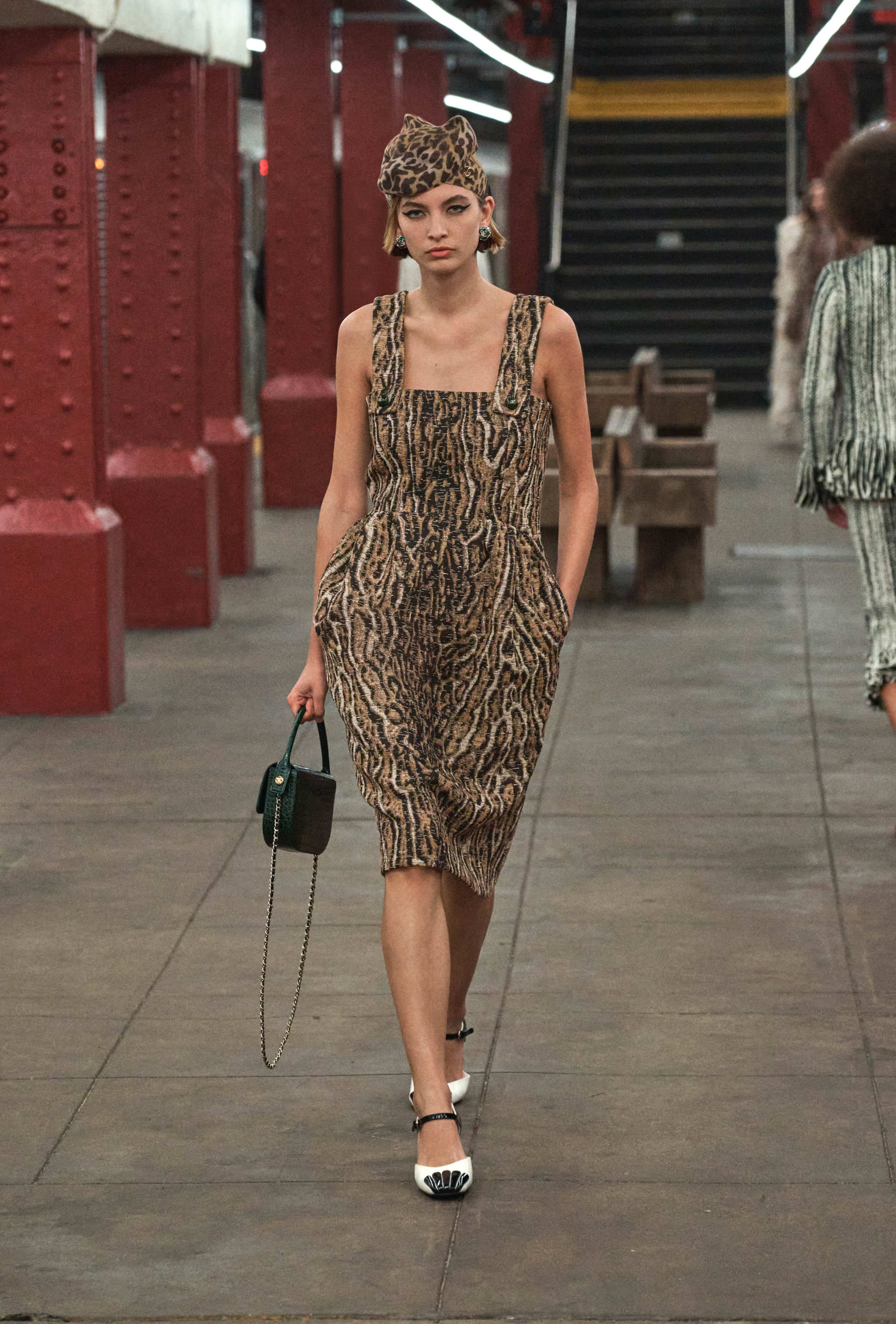 CHANEL Mini Flap Bag With Top Handle Crocodile Embossed Calfskin Gold-tone Metal Green #387665