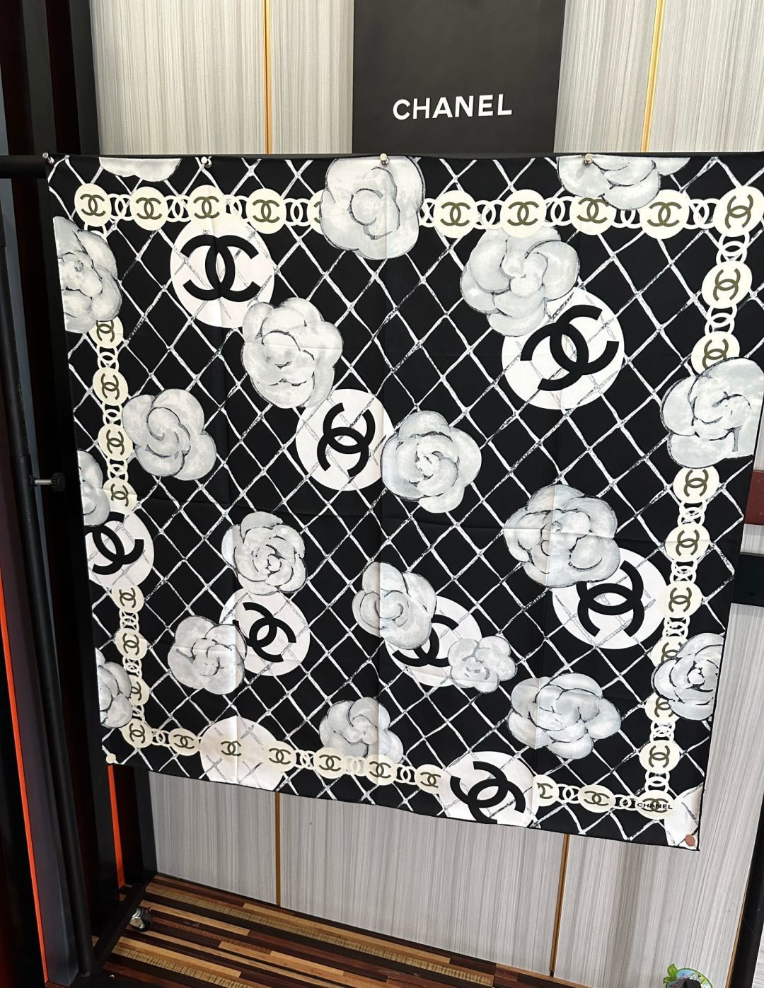 [TOP] CHANEL Scarf 90x90 cm - Black - 711 Luxury