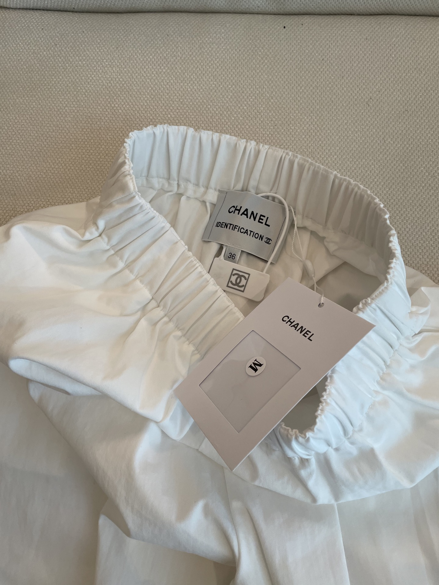 [TOP] CHANEL Pants - White