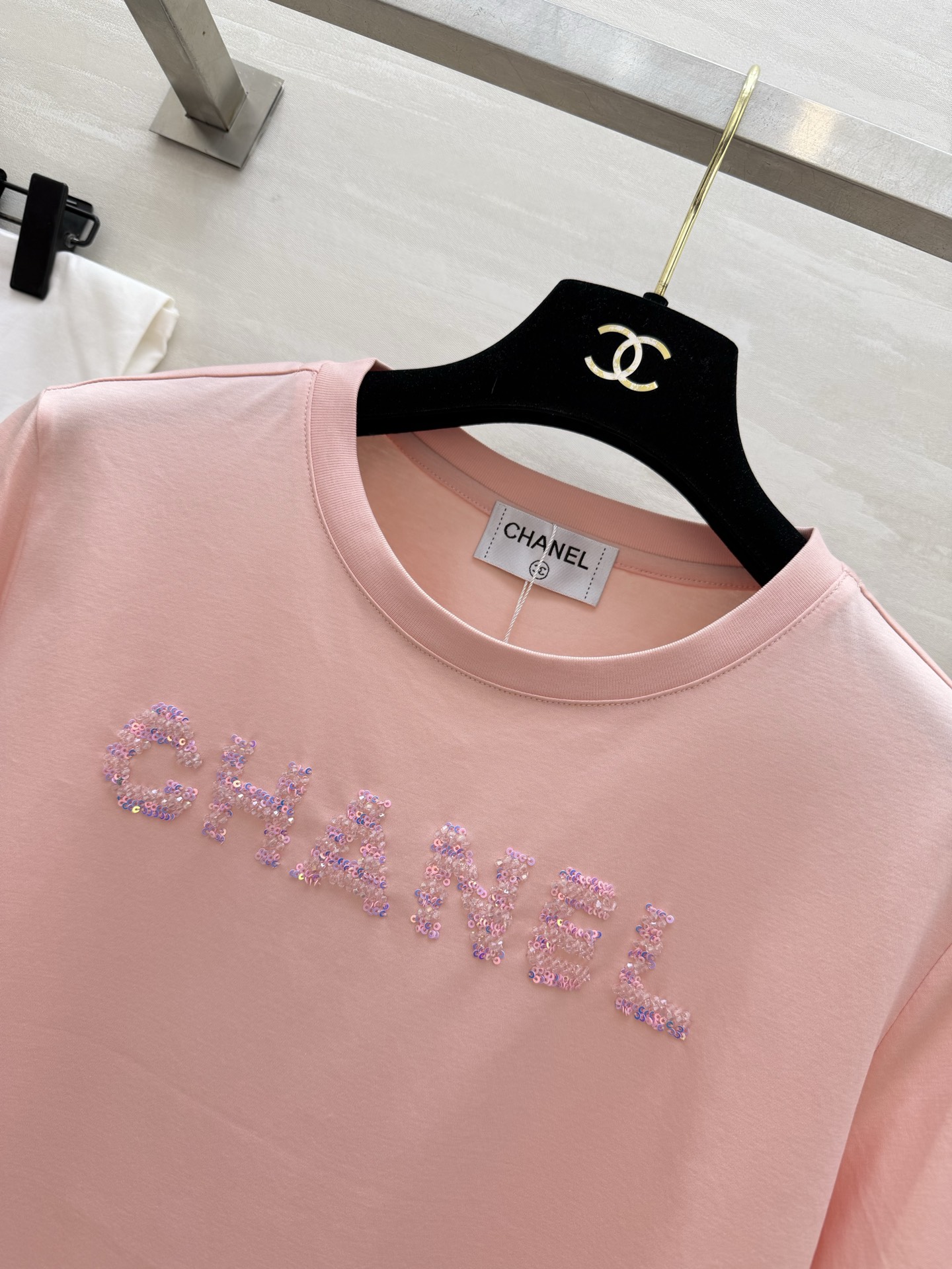 [TOP] CHANEL T-shirt - Pink - 711 Luxury
