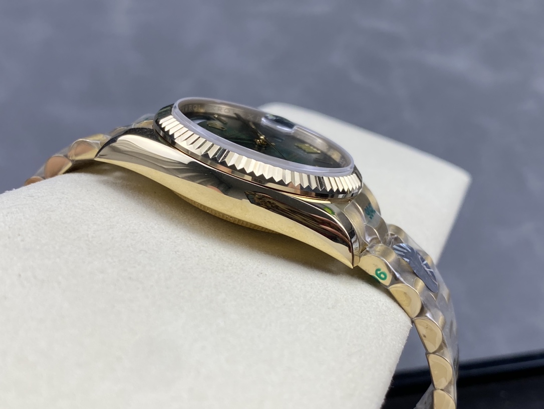 [TOP] ROLEX Watch 36 mm - Green