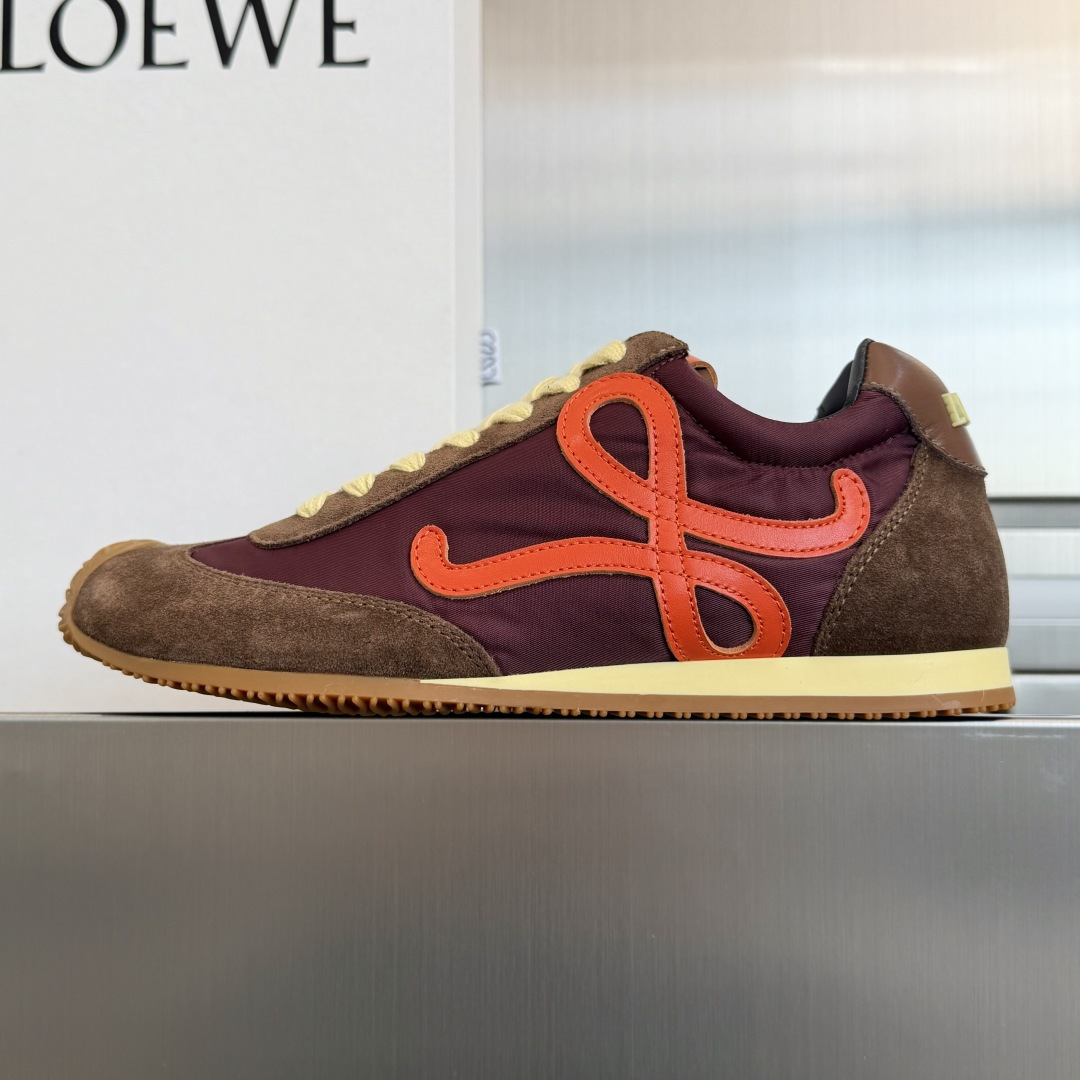 [TOP] LOEWE Men's/Women's Ballet Runner 2.0 Sneakers - 2 Colors