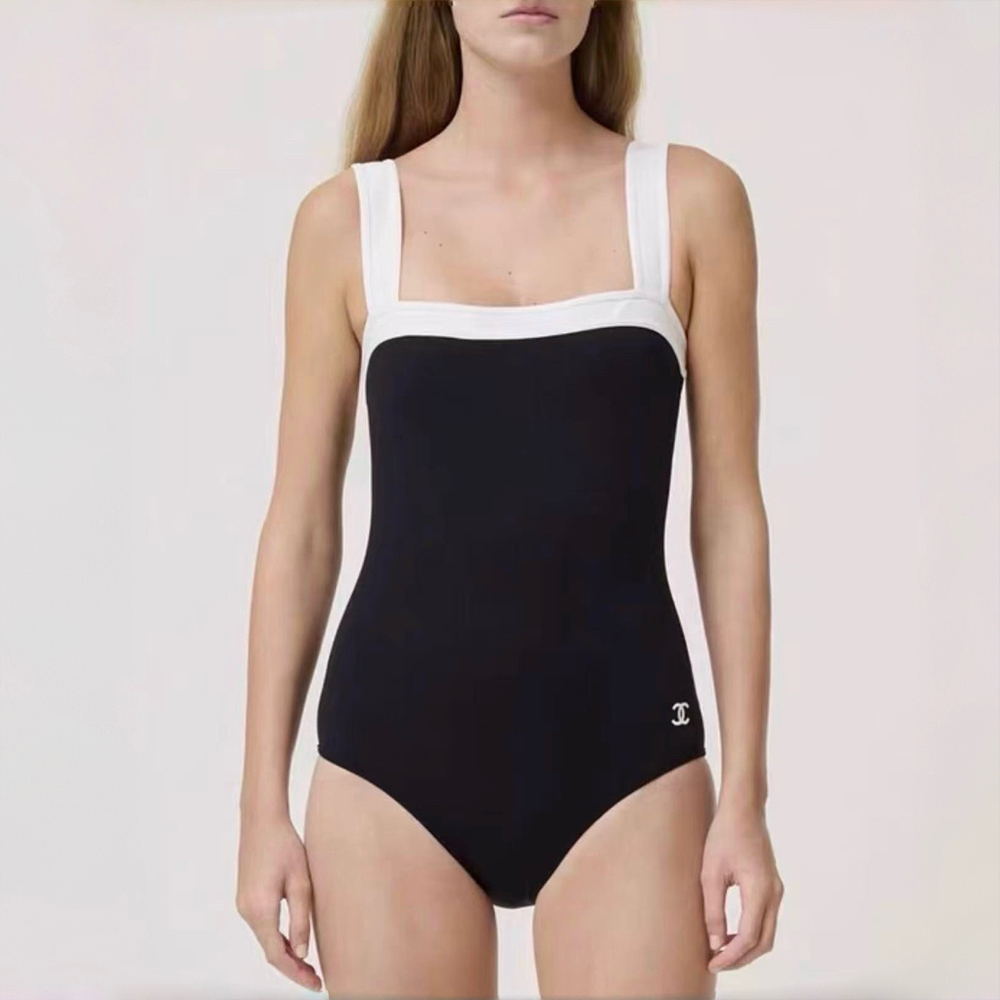 Chanel CC Sleeveless Suspender Jumpsuit Black and White#383623