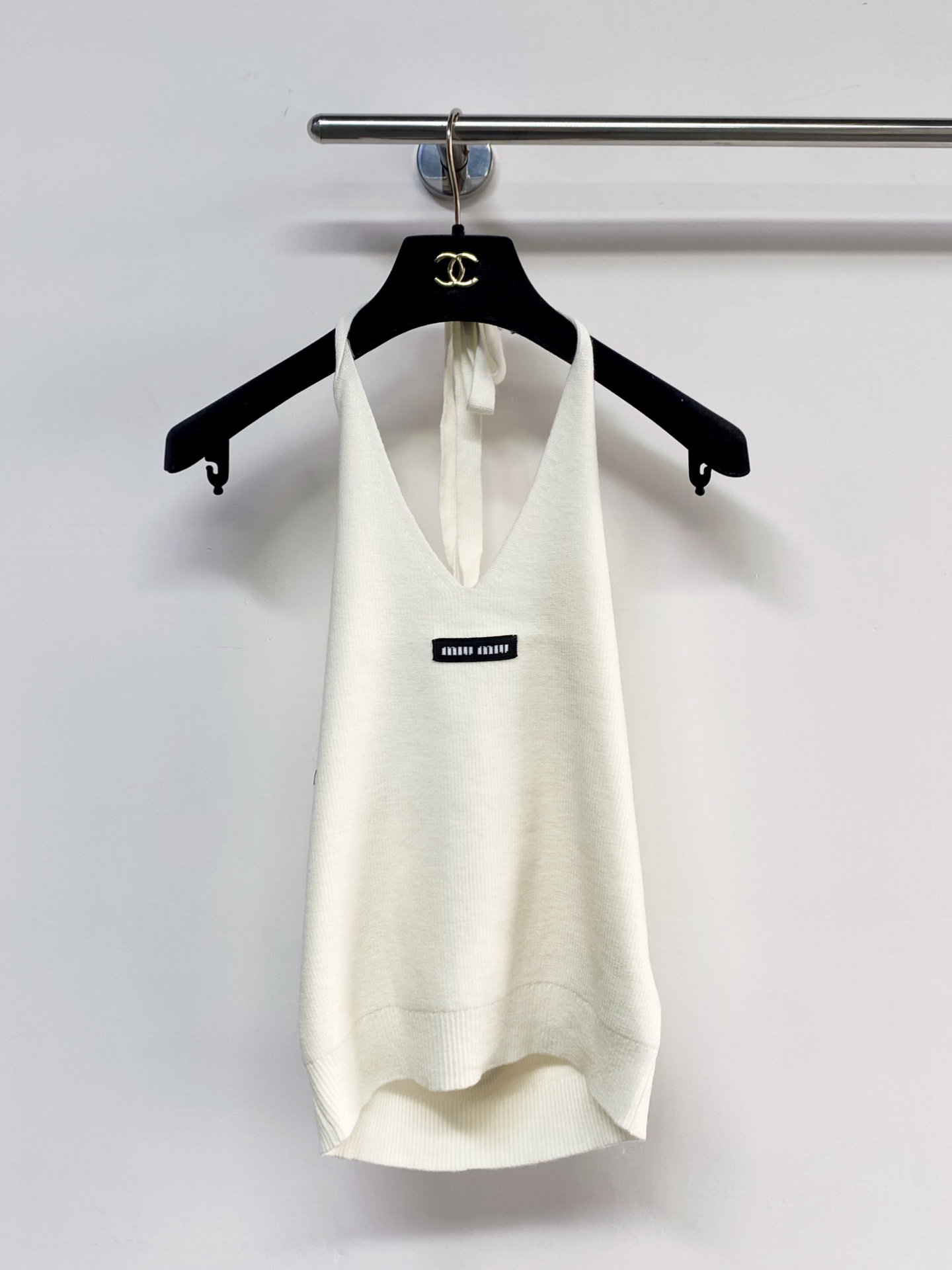 [TOP] Miu Miu Knit Vest - White