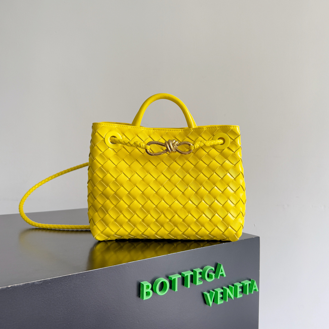 [TOP] Bottega Veneta BV Andiamo Bag Lambskin 25x22x10.5cm - Yellow - 711 Luxury