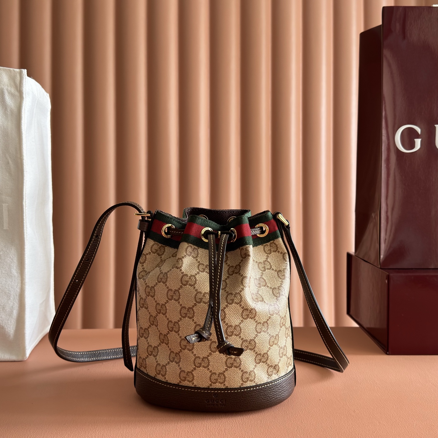 [TOP] GUCCI Generation Bag 21 x 23.5 x 14 cm - Khaki - 711 Luxury