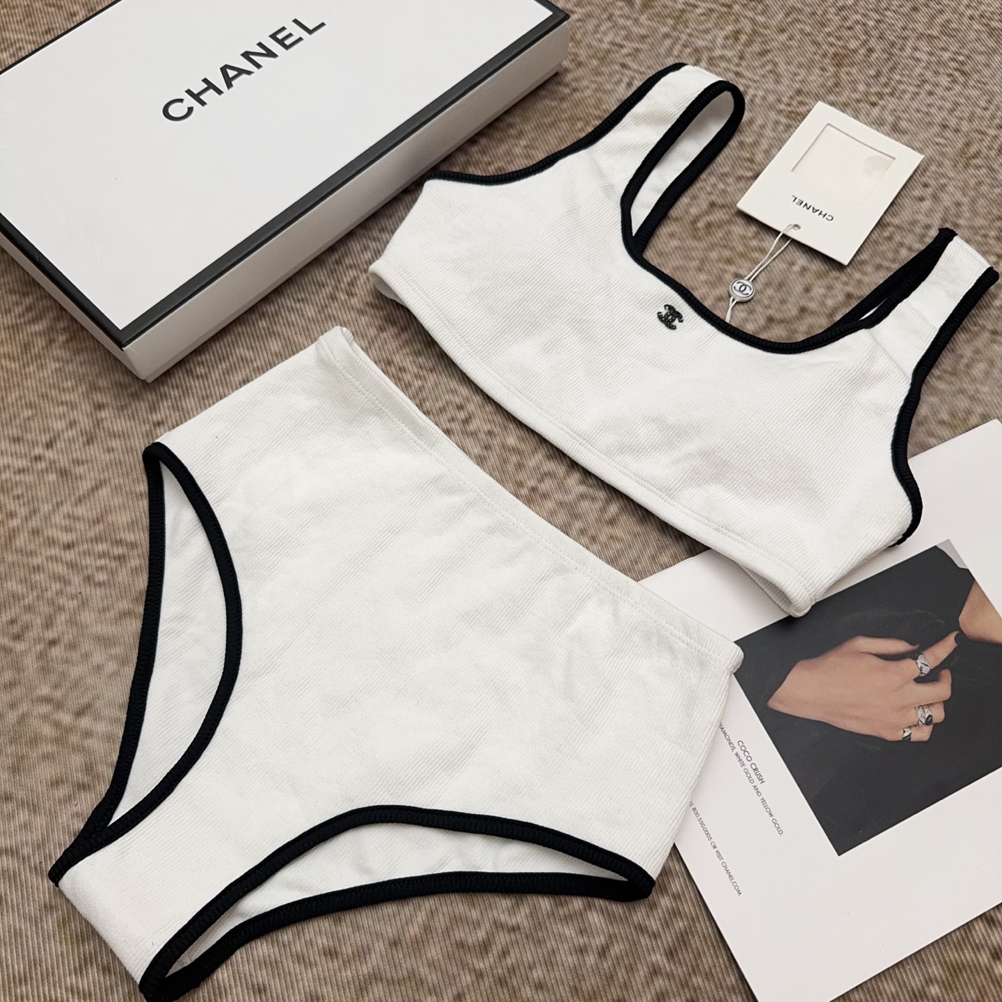 [TOP] CHANEL Swimsuit - White - 711 Luxury