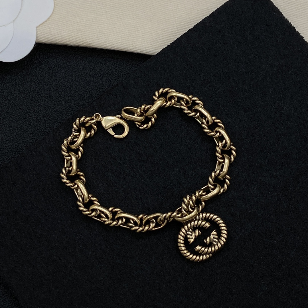 [TOP] GUCCI Bracelet - Gold