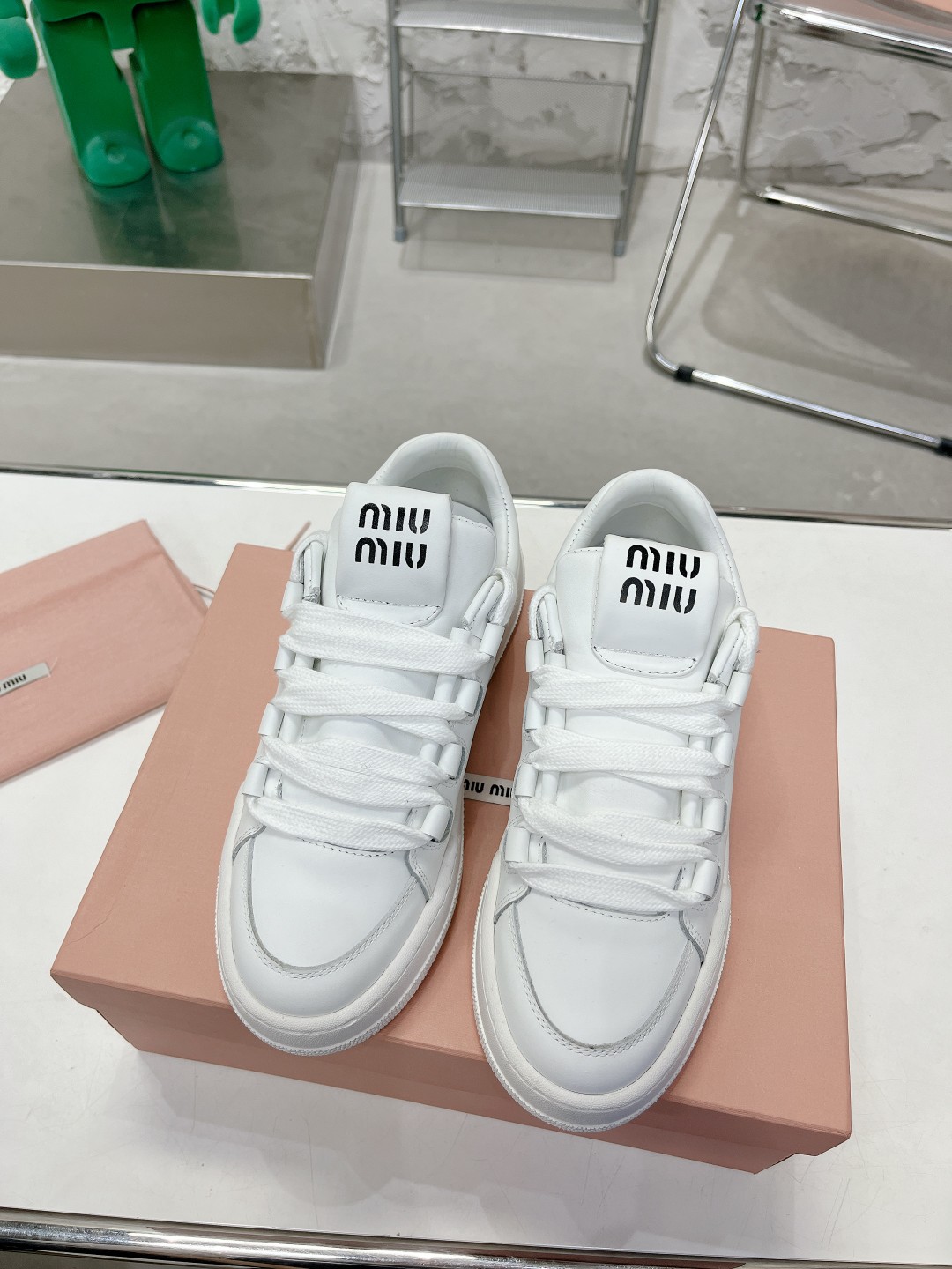 [TOP] Miu Miu Casual Shoes - White - 711 Luxury